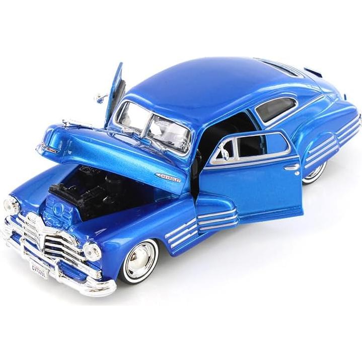 Modelo Diecast 1/24 Chevy Aerosedan Fleetline 1948 Motormax Azul