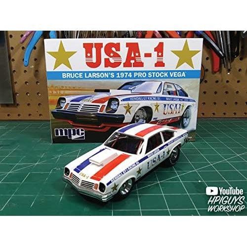 Kit de Modelo a Escala 1:25 MPC Bruce Larson USA-1 Vega