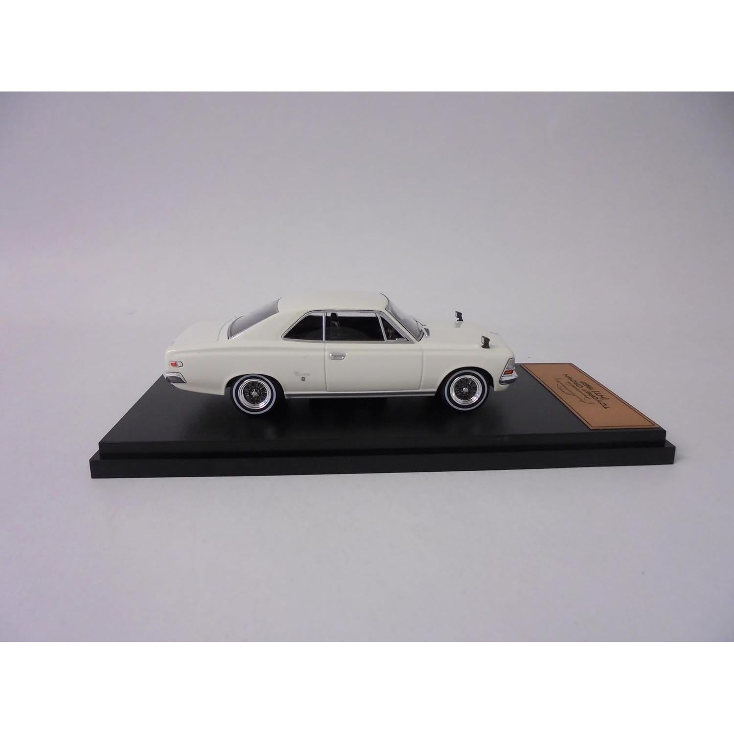 Coche Miniatura Coleccionable OPO 10 1:43 Metal Japón