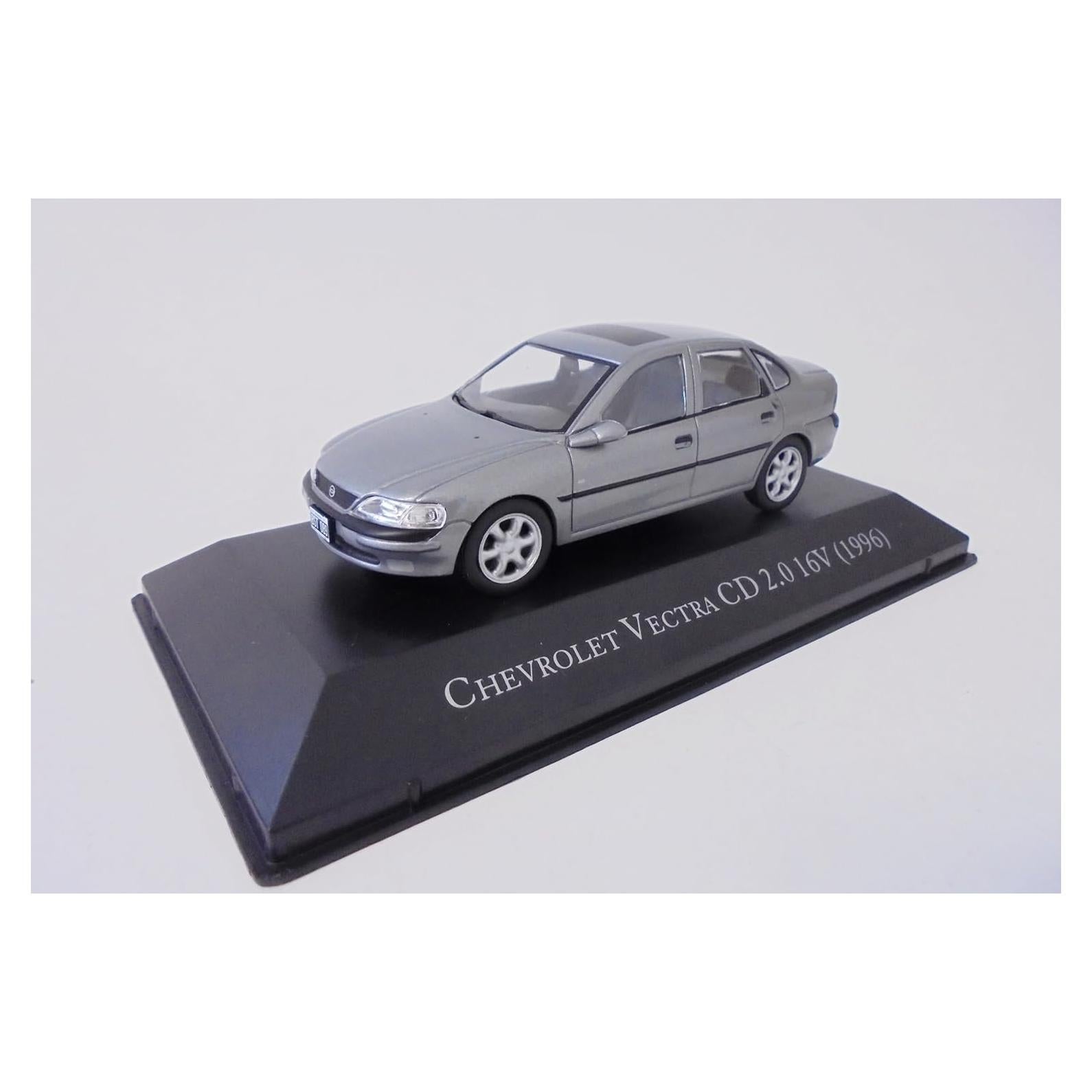 Coche Coleccionable 1/43 OPO 10 Chevrolet Vectra 1996