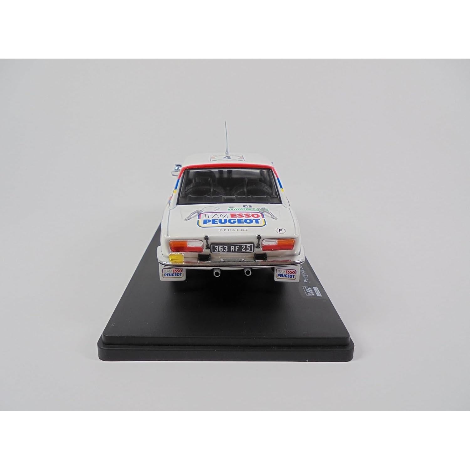 Coche a Escala 1:24 OPO 10 Peugeot 504 V6 Safari Rally 1978