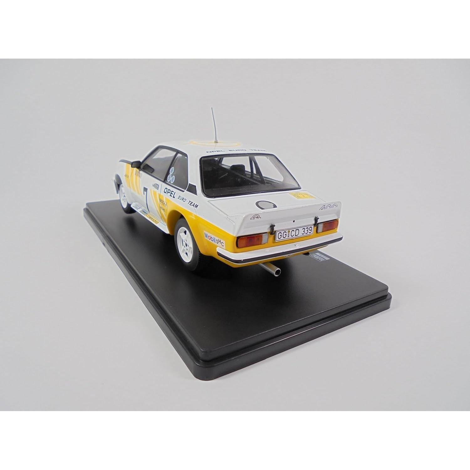 Coche a Escala 1:24 OPO 10 Opel Ascona 400 Rally 1980