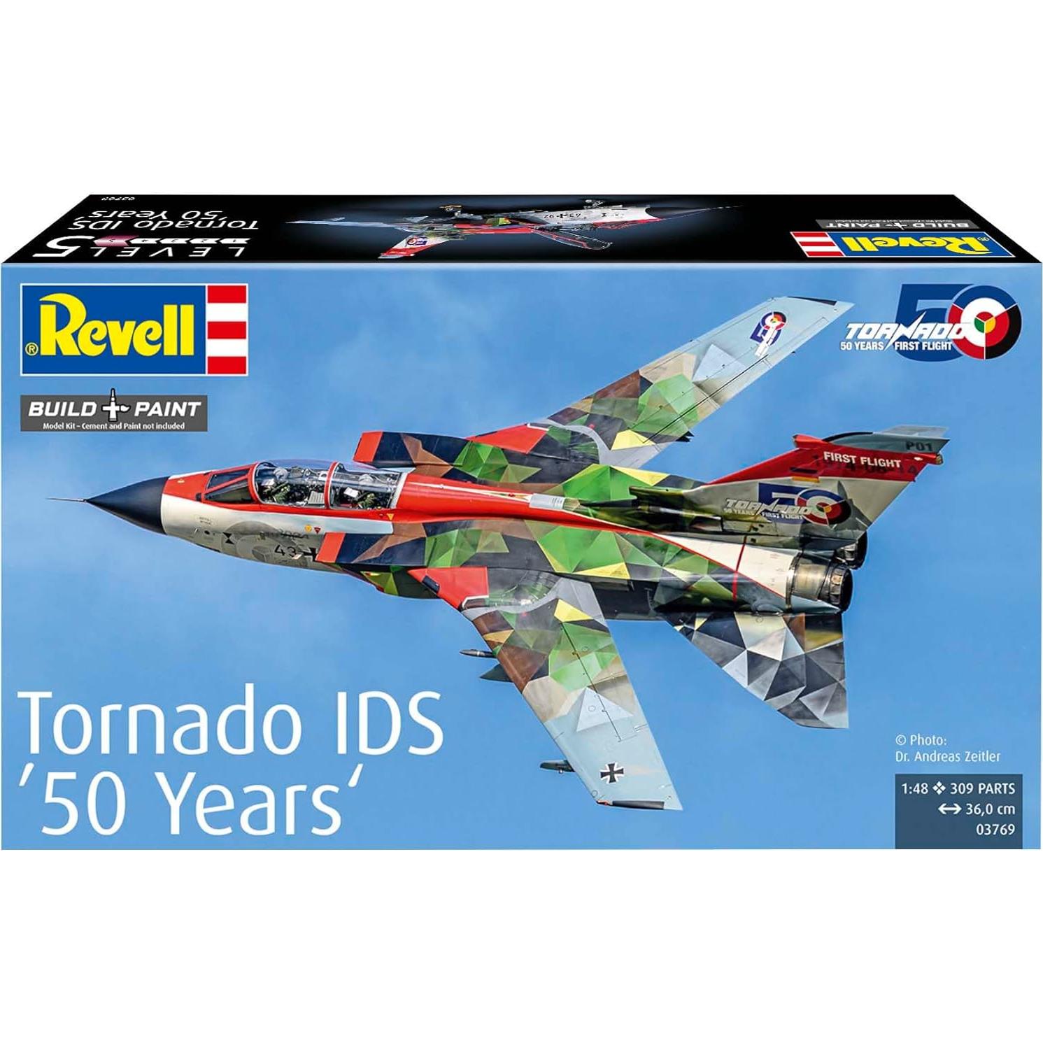 Kit de Modelo Revell Panavia Tornado IDS 1:48 50 Años