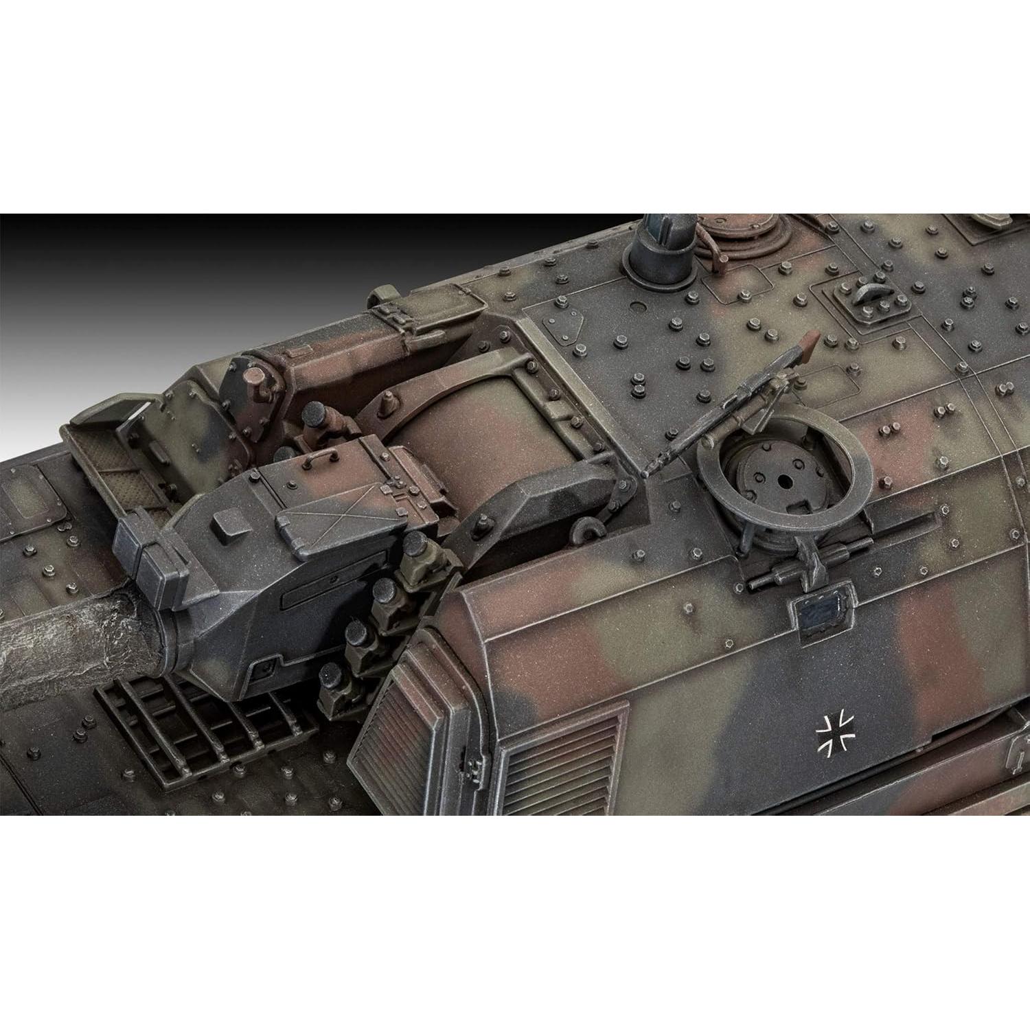 Kit de Modelo Revell Panzerhaubitze 2000 1:35 Sin Montar