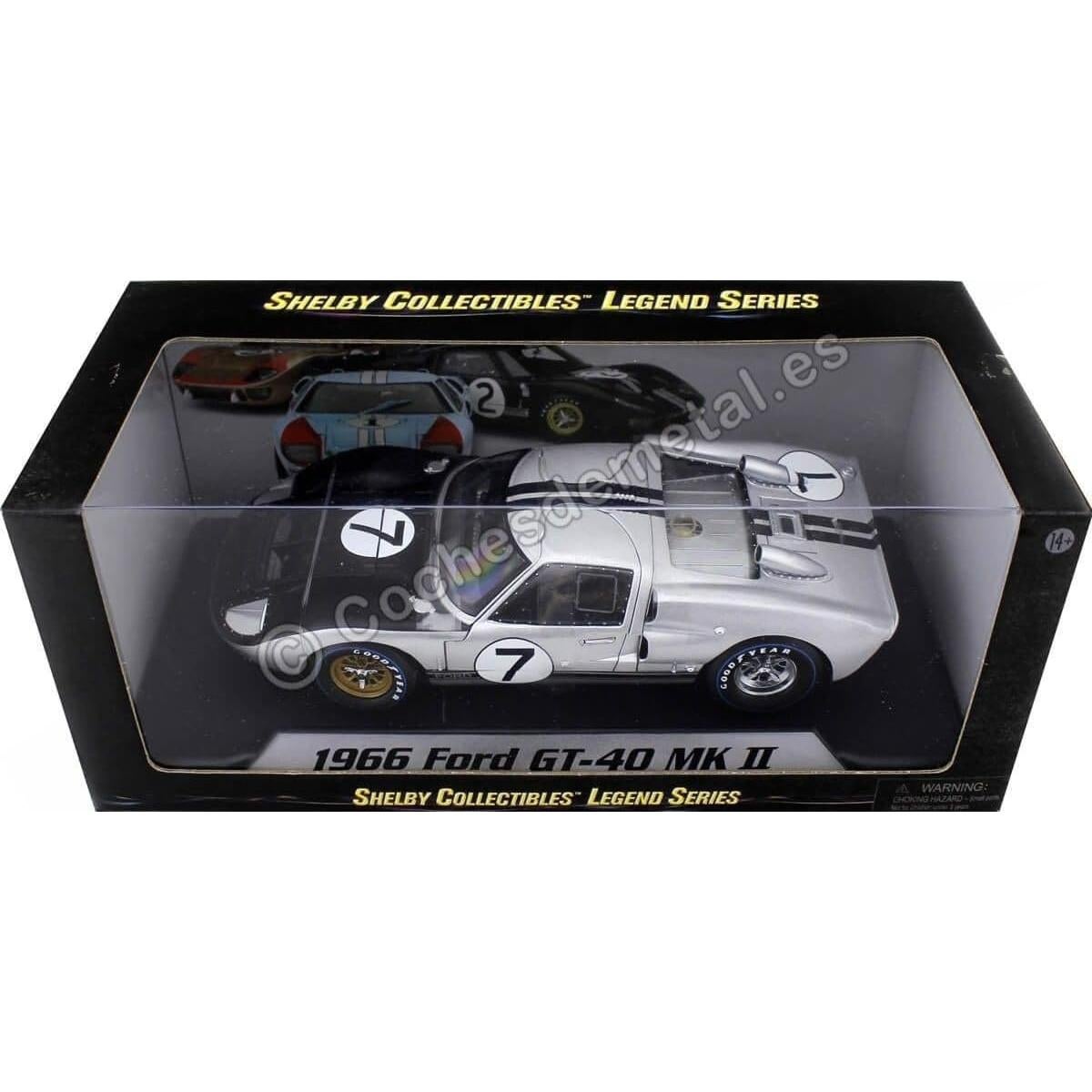Modelo Diecast Ford GT-40 MK 2 Plata #7 1966 Shelby 1:18