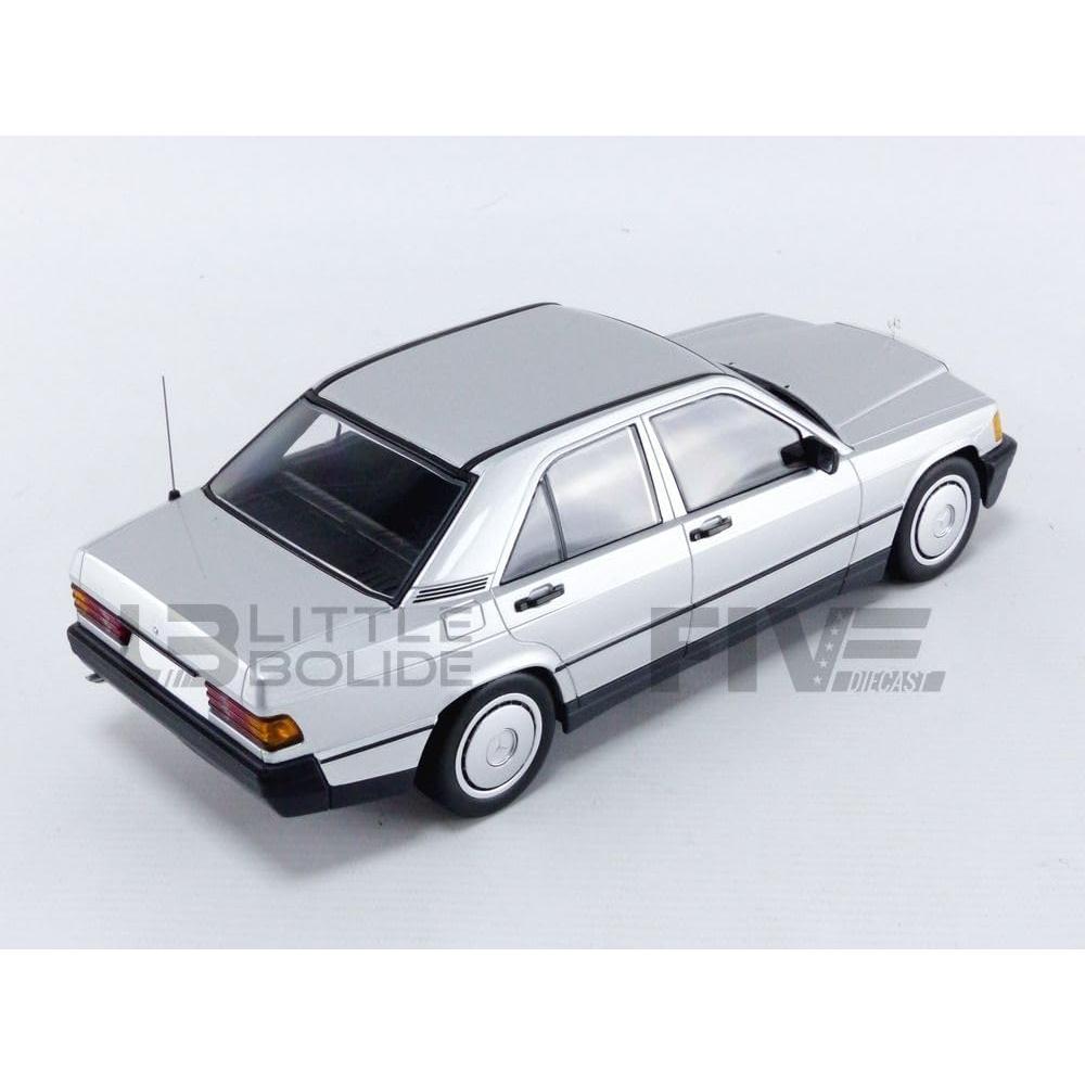 Coche de colección Minichamps Mercedes-Benz 190E 1982 Gris