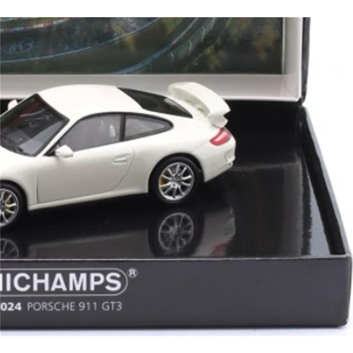 Modelo a Escala 1:43 Porsche 911 GT3 2006 Minichamps
