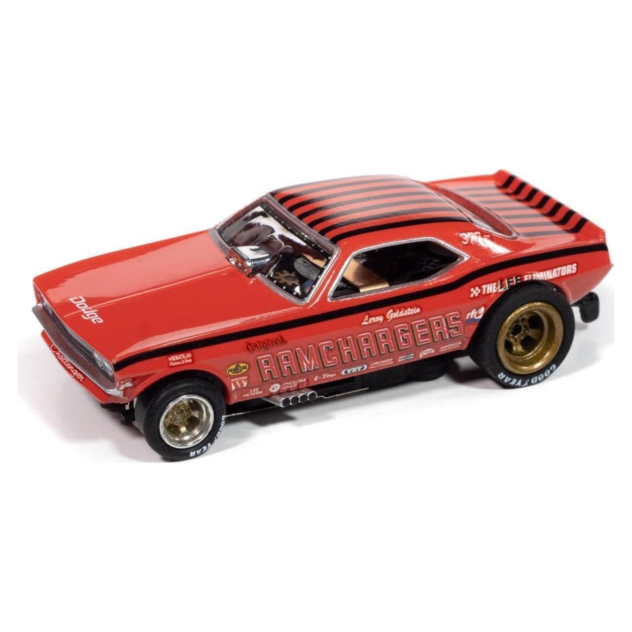 Auto World SC413-4R Dodge Challenger Ramcharger Escala HO