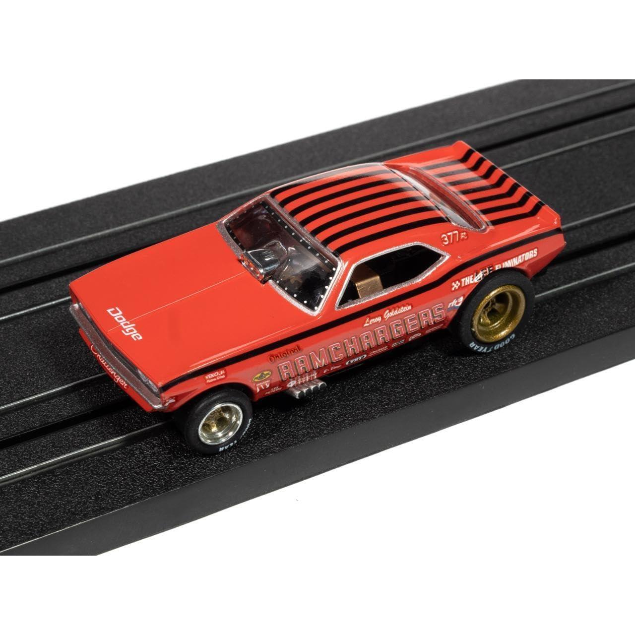 Auto World SC413-4R Dodge Challenger Ramcharger Escala HO