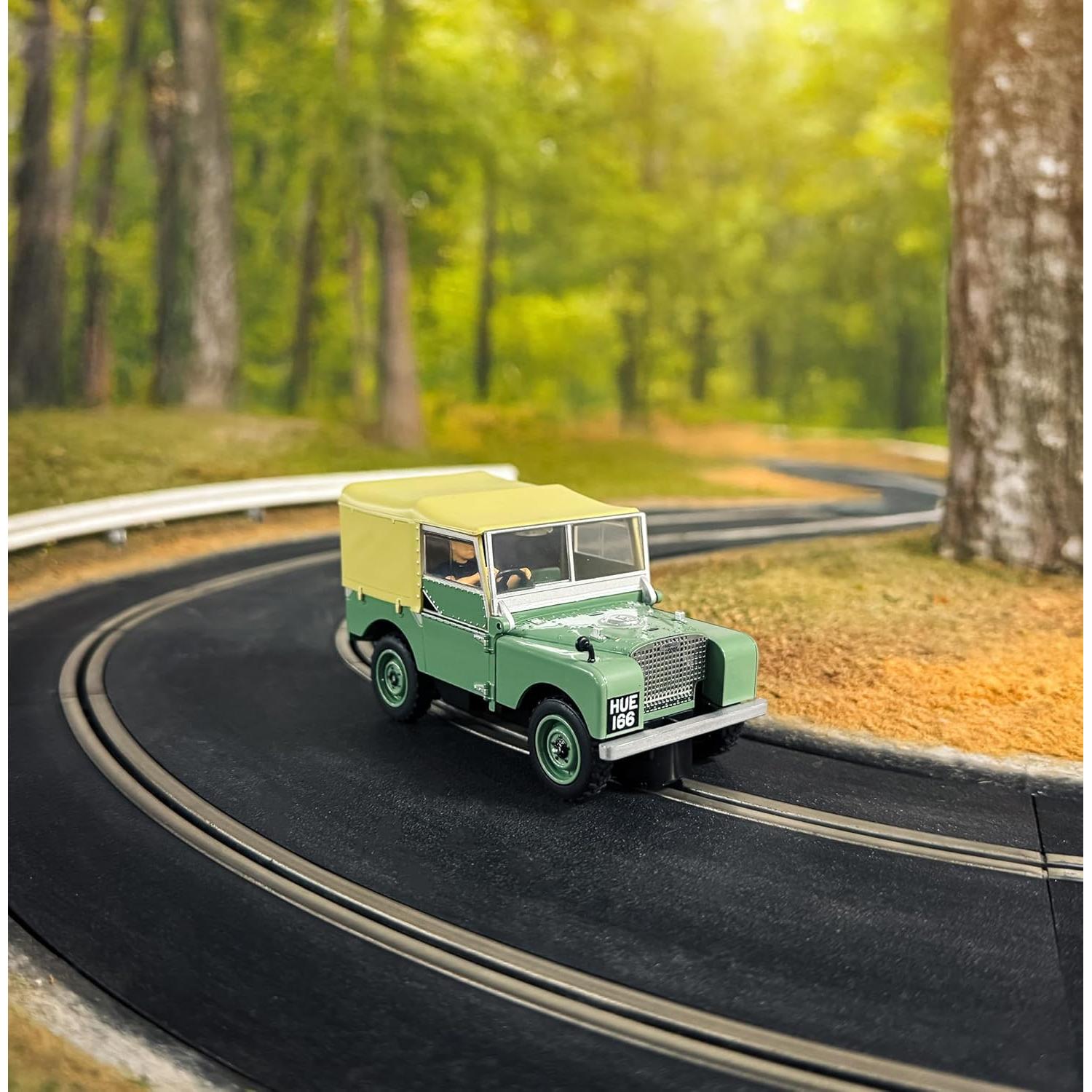 Coche de Slot Scalextric C4600 Land Rover Series 1 Verde 1:32
