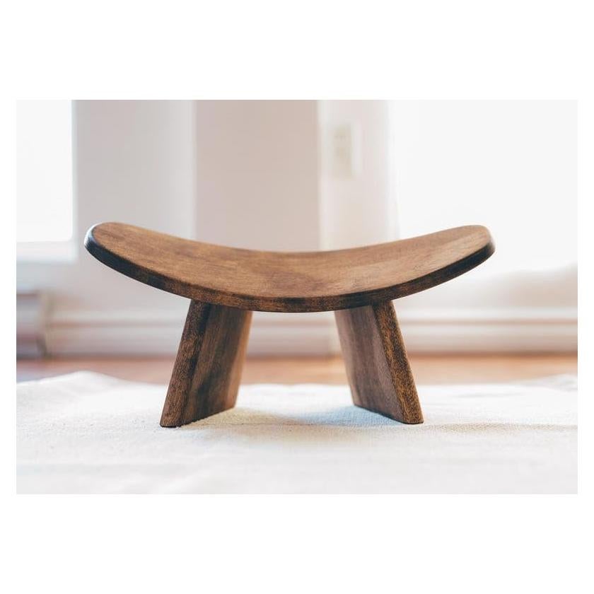 Banco de Meditación Dyale - Madera Hecho a Mano - 18 cm