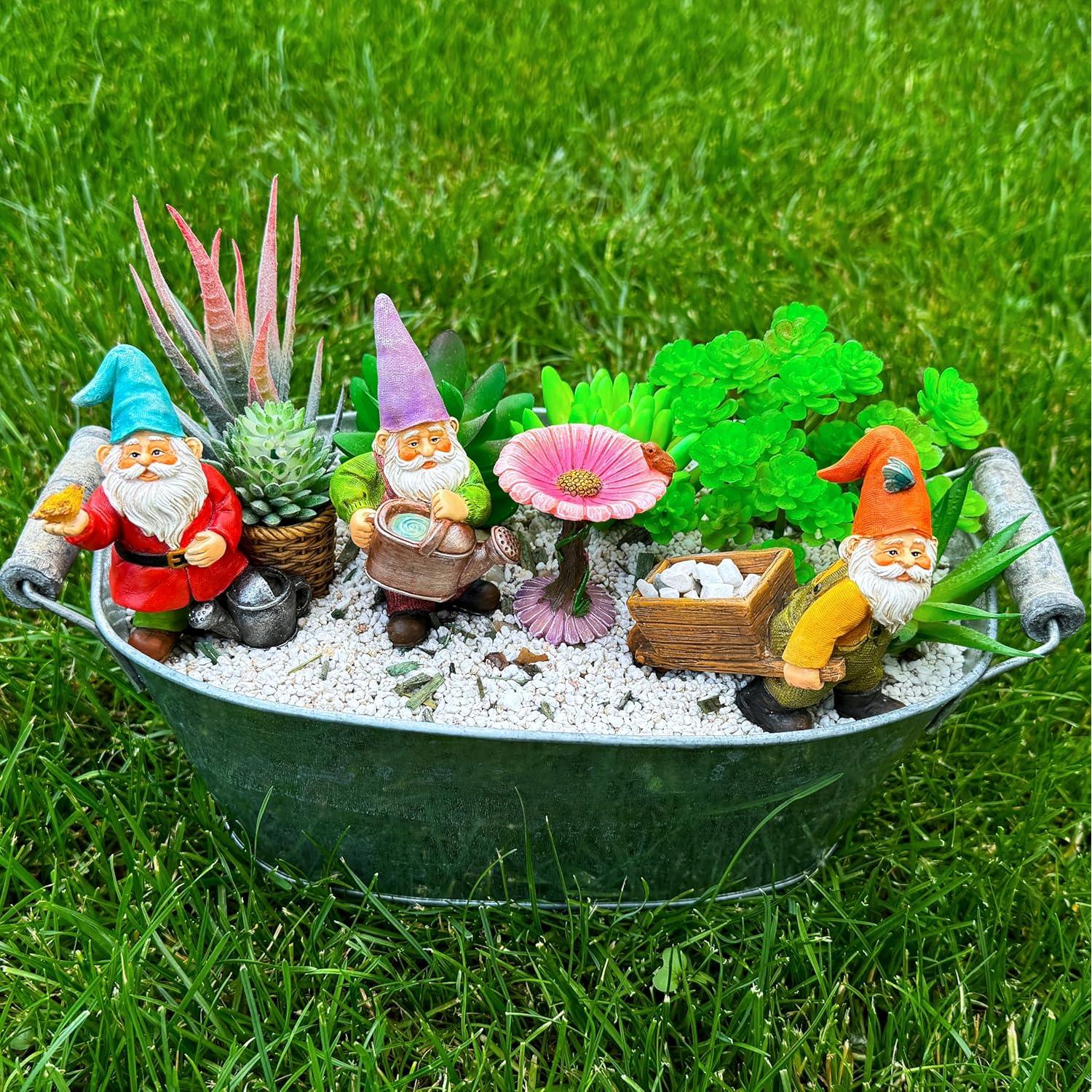 Conjunto de Gnomos de Jardín Mood Lab 4 Piezas 8.9 cm
