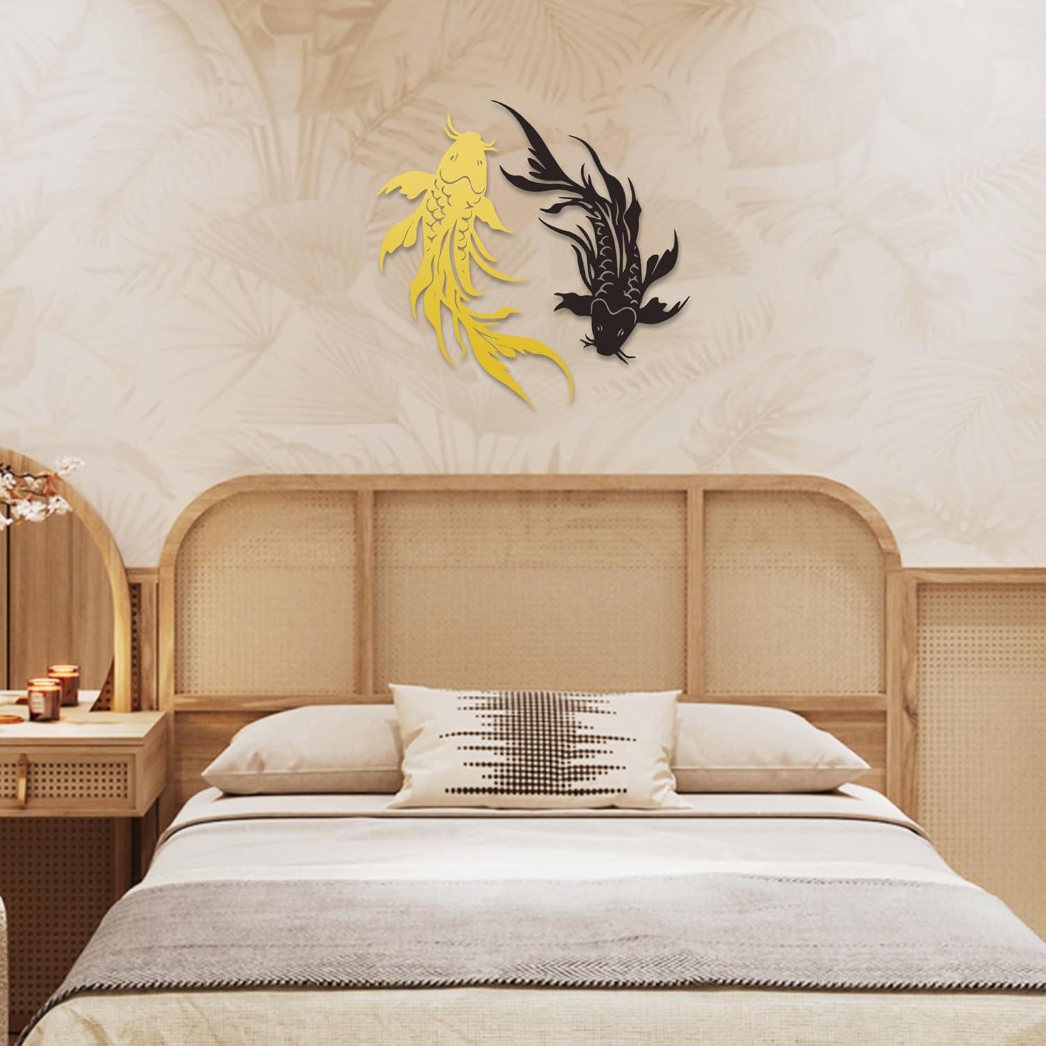 Arte de Pared Metal Pez Koi Xedatric Negro y Dorado 36x24cm