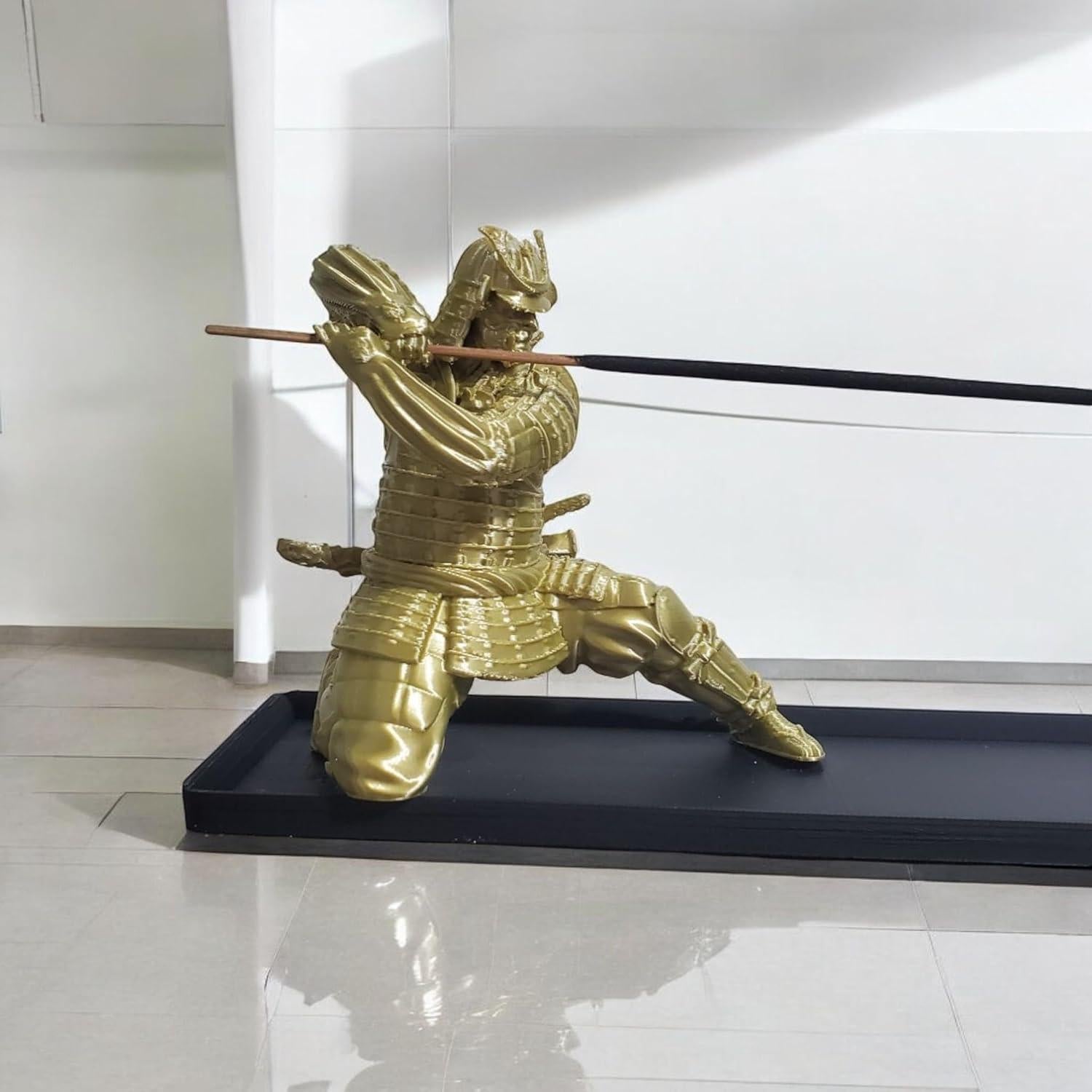 Soporte de Incienso Samurai Bronce 30.48x15.24cm Decorativo