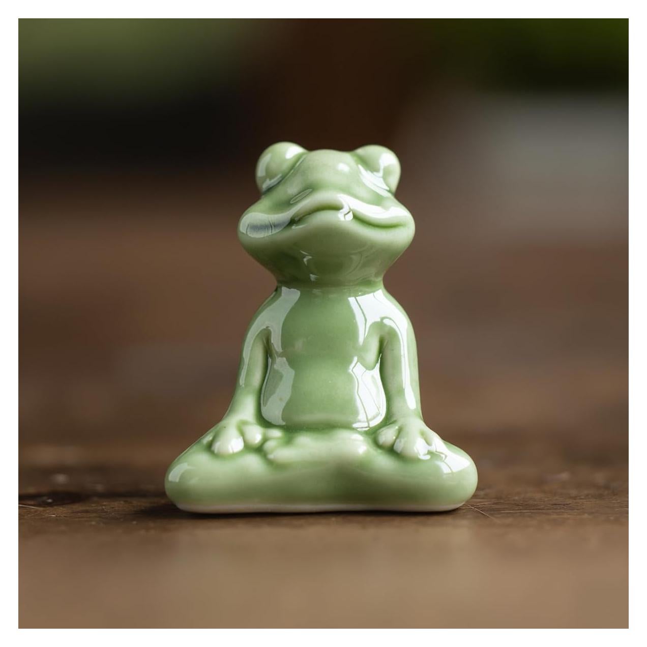 Figurita de Rana de Cerámica Hecha a Mano TEAVOR - 5.8 cm