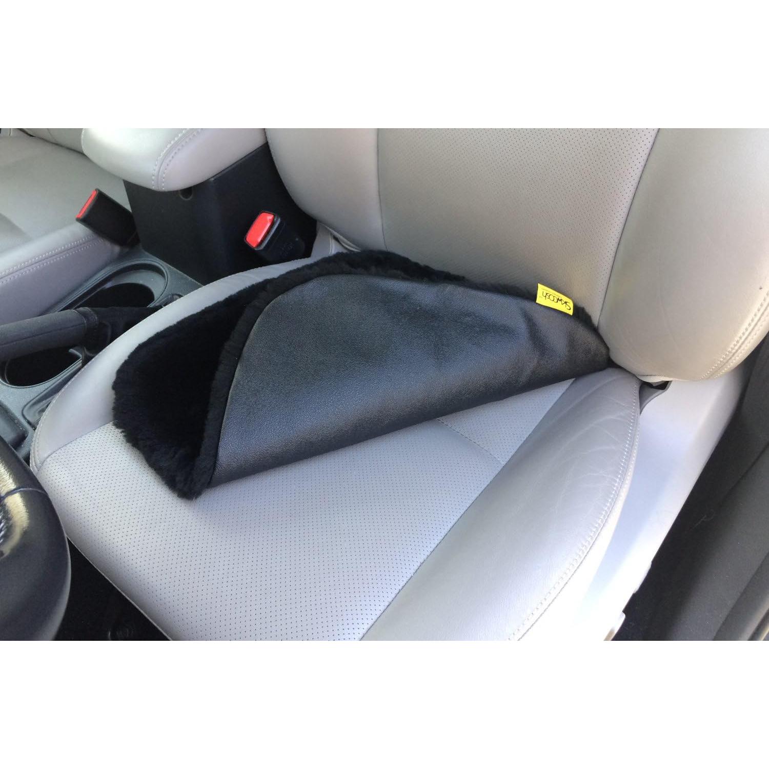 Almohadilla de Asiento de Piel de Oveja Skwoosh Negra 40.6x38.1cm