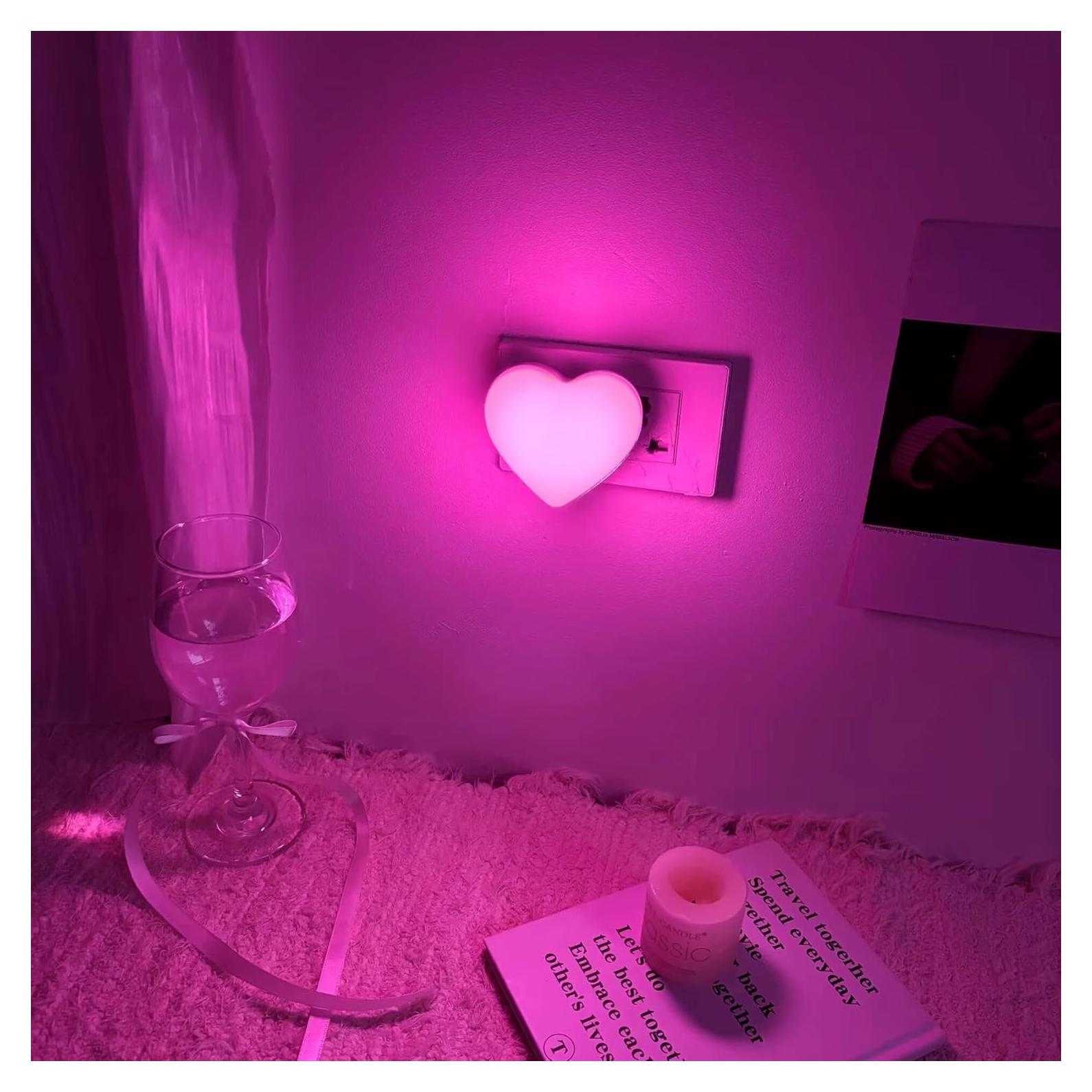 Luz Nocturna LED Rosa ZEZHOU con Sensor Automático 8x8cm