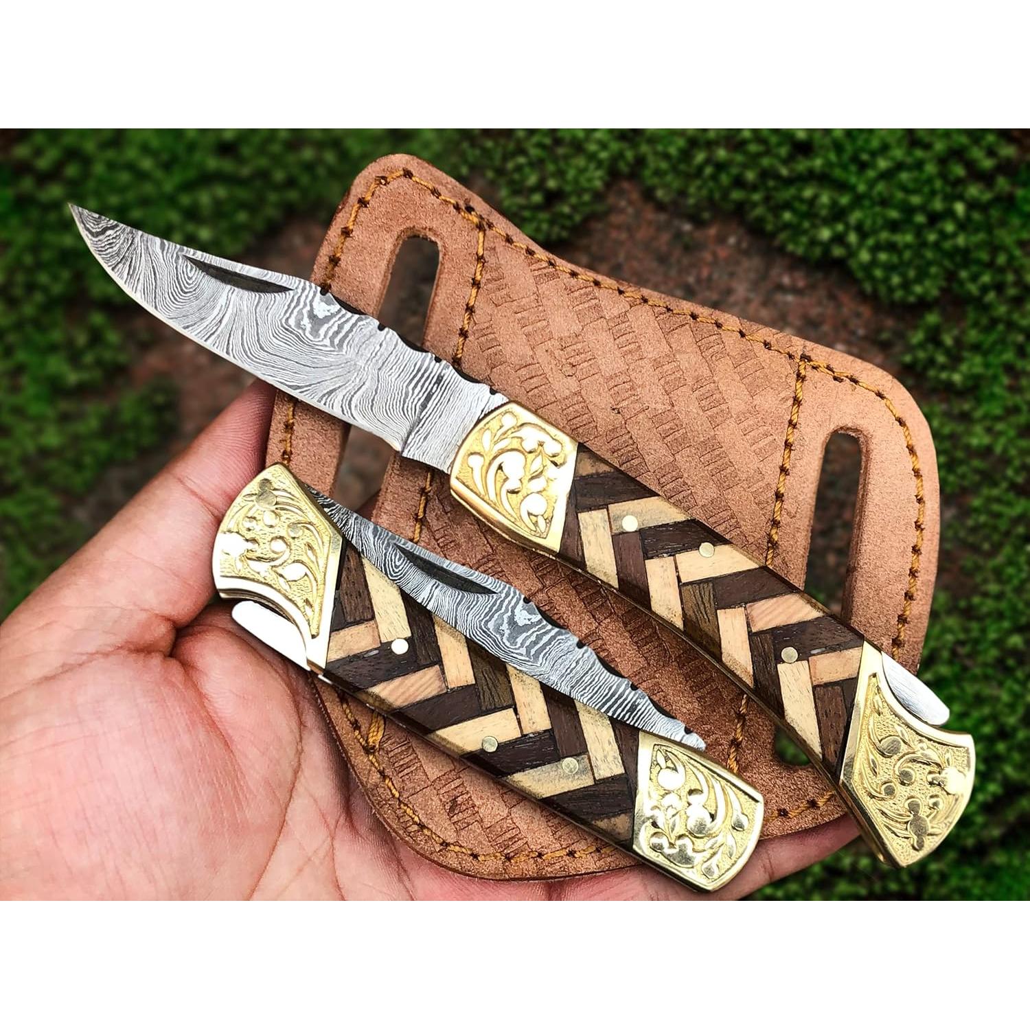 Cuchillo de bolsillo Damasco Warlocks Club 7" con funda