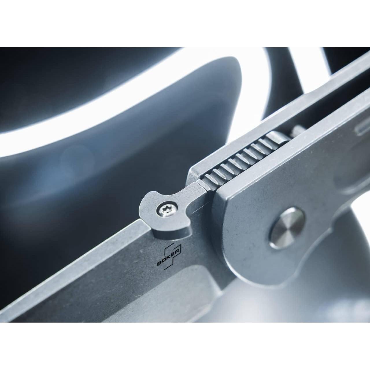 Cuchillo Plegable Boker Plus Evade D2 Diseño Serge Panchenko