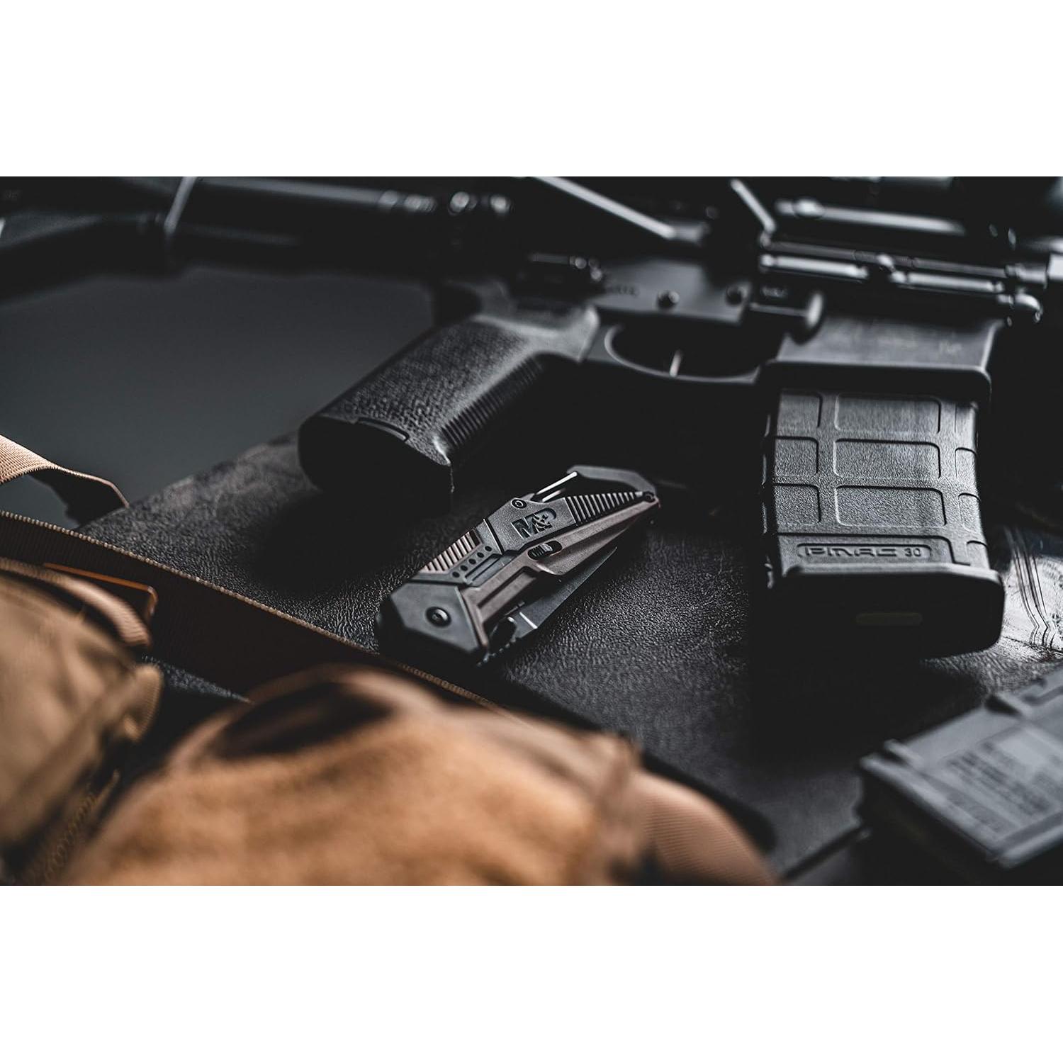 Cuchillo Plegable Smith & Wesson M&P Repo 20.32cm Táctico