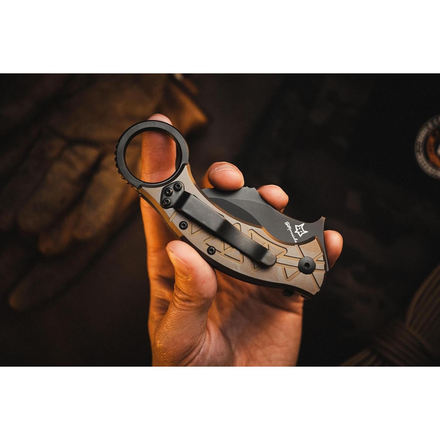 Cuchillo Plegable Fox Knives Tribal K FX-802 Titanio Bronce PVD