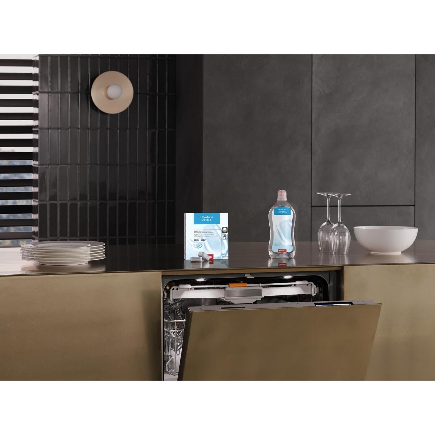 Miele UltraTabs Todo en 1 - 60 Tabletas + 1.5 Kg Sal + 500 ml Abrillantador