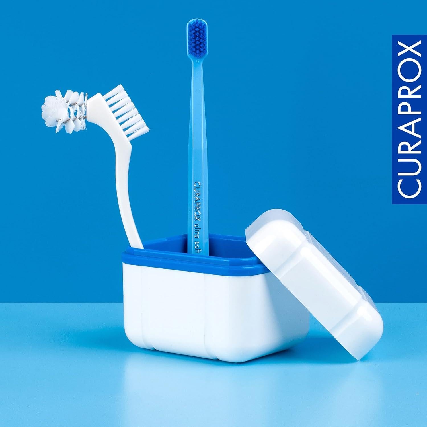 Caja de Limpieza Curaprox BDC 110 para Dentaduras Azul