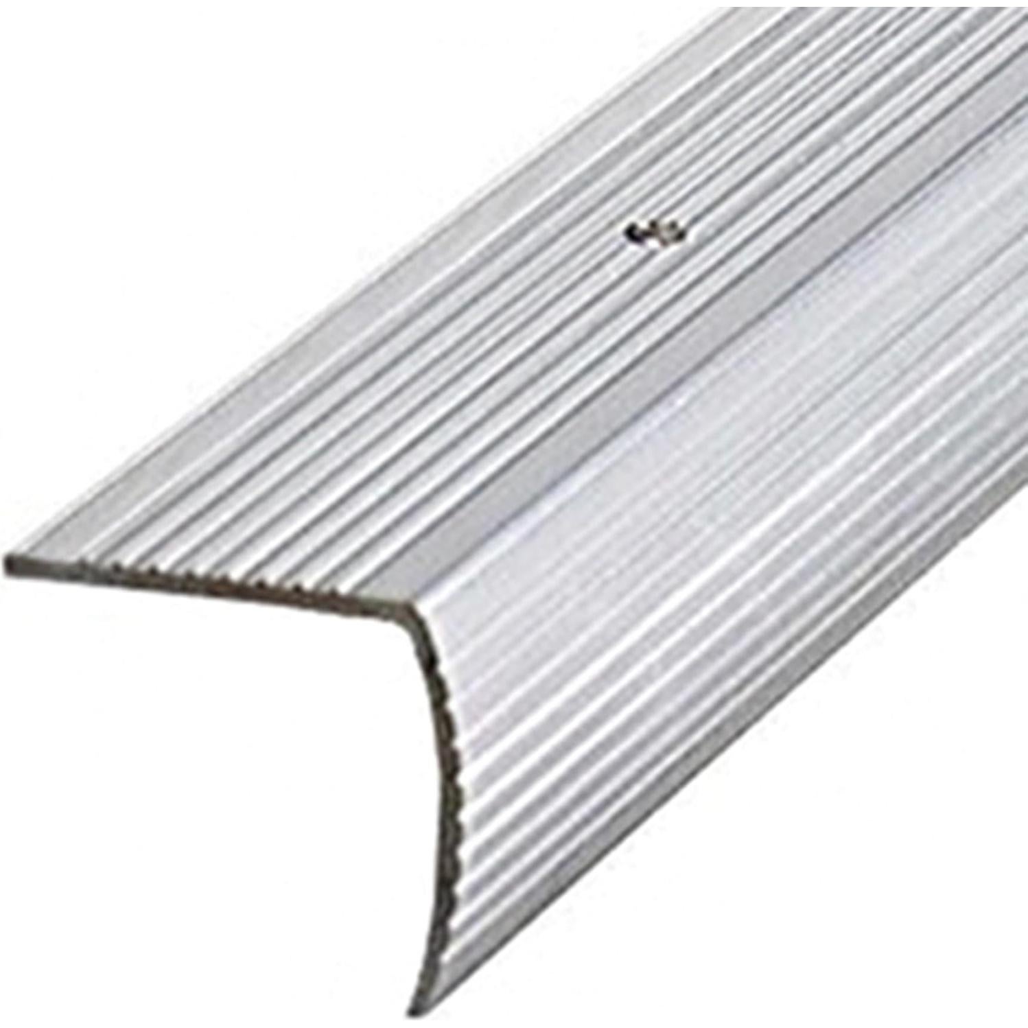 Bisel de Escalera de Aluminio M-D 2.86 cm x 91.44 cm Plateado