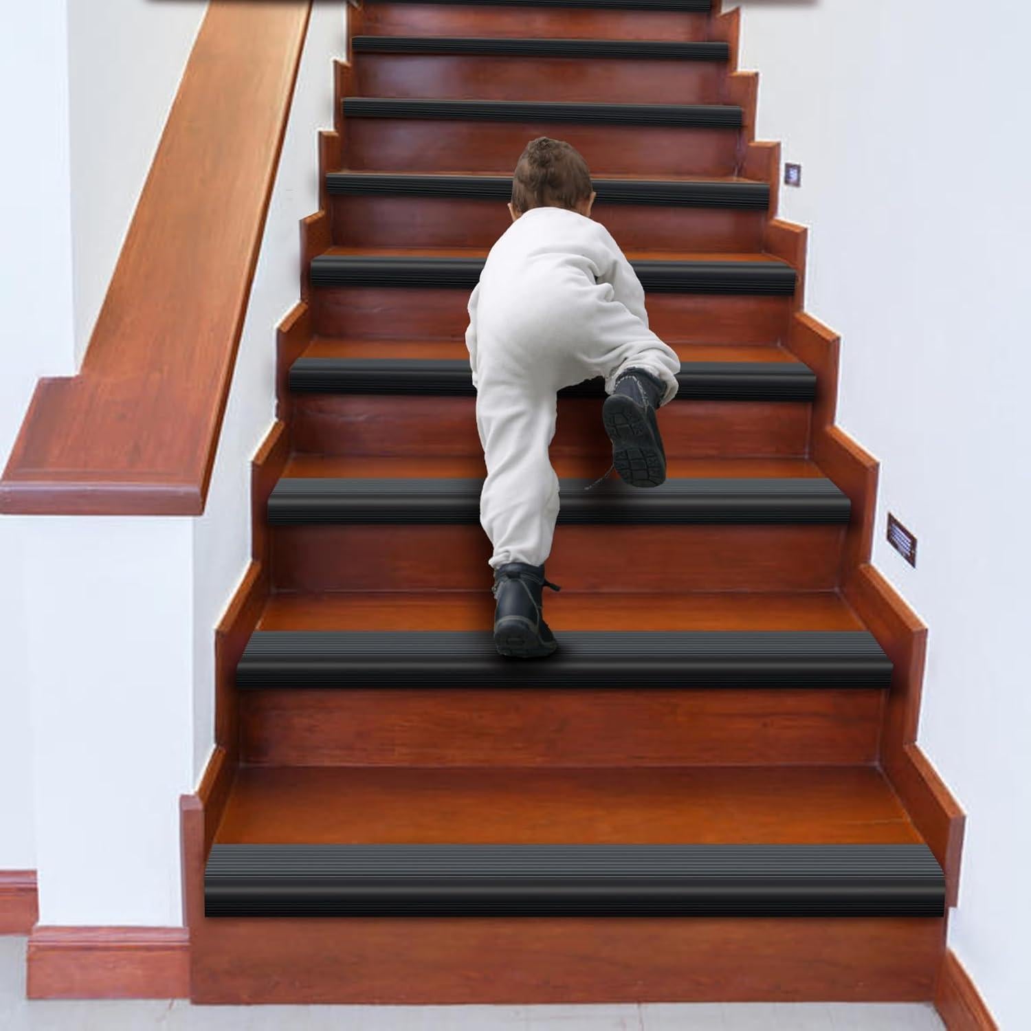 Bisel Antideslizante Taaizau 5m Negro para Escaleras PVC