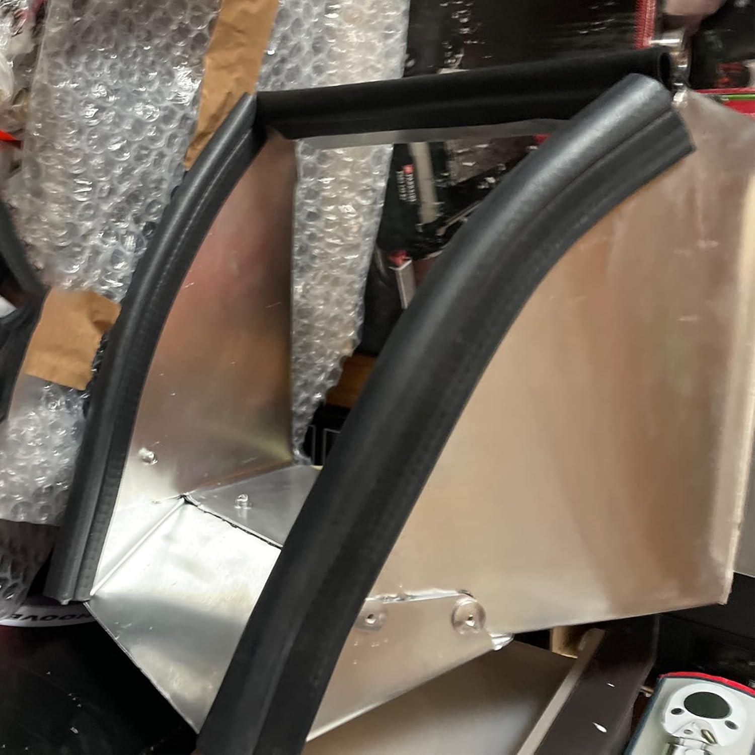 Tira de Sello de Goma Tintvent 7.92m Universal Aislante Acústico