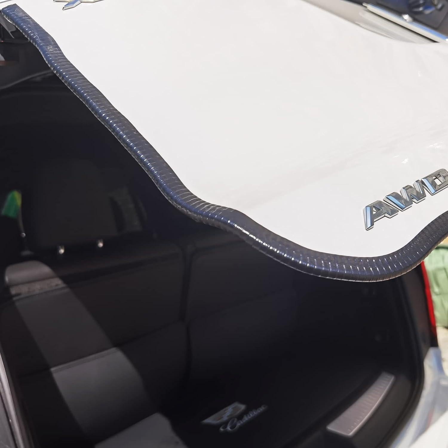 Sellado de Borde en U de Goma Negra GoldWheel 3.66m