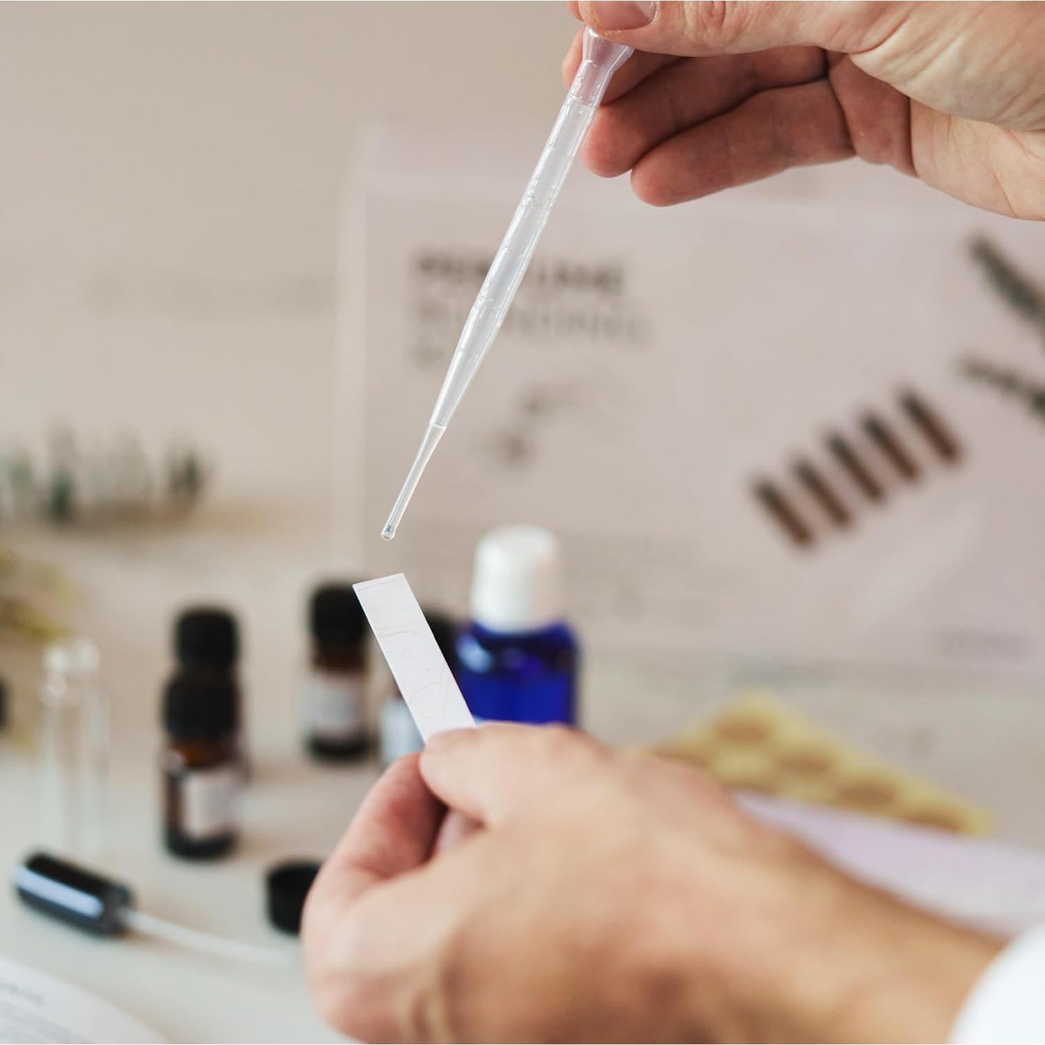 Kit de Fabricación de Perfume OurHands con 5 Aceites Premium