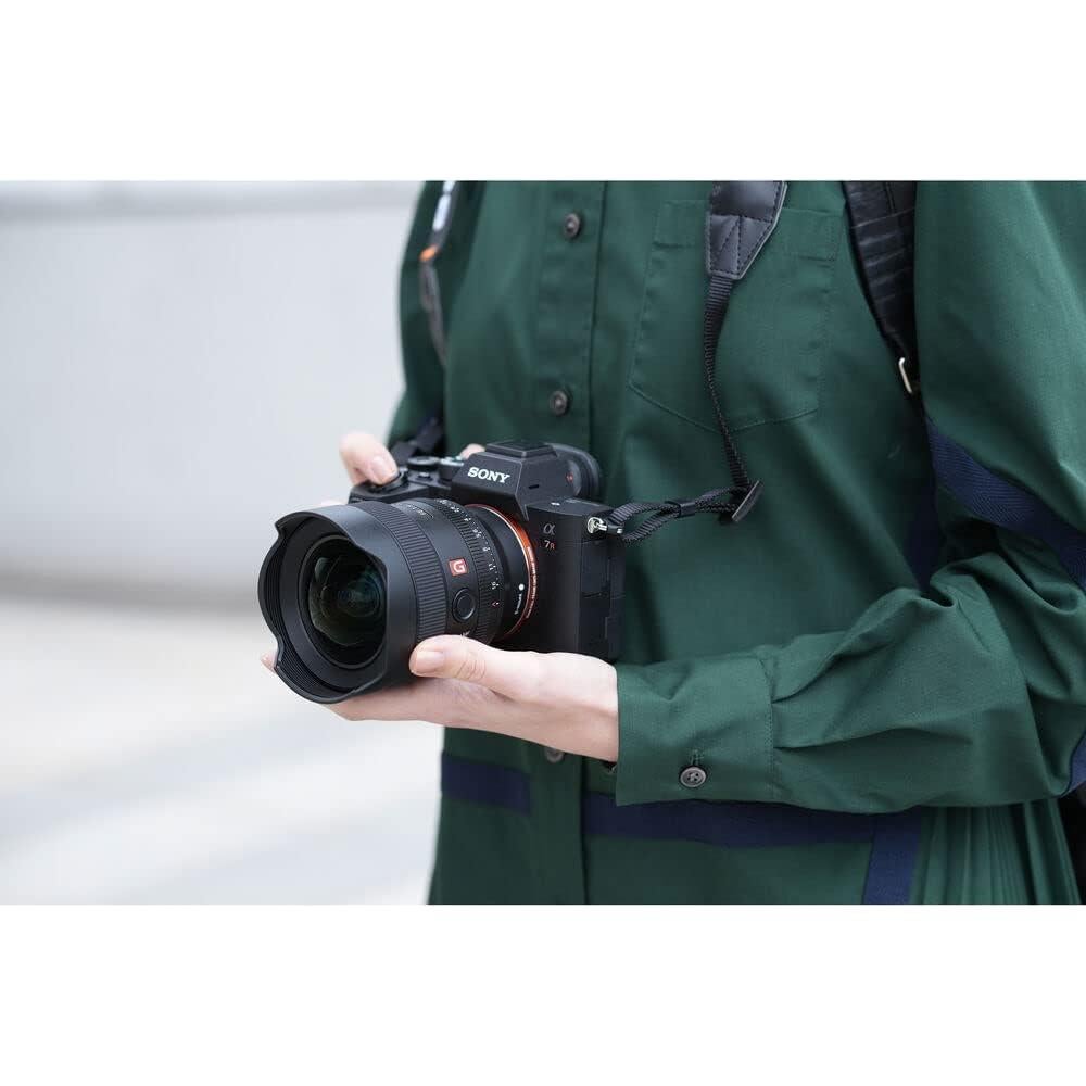 Lente Sony FE 14mm F1.8 GM Ultra-Ancha con Kit de Limpieza