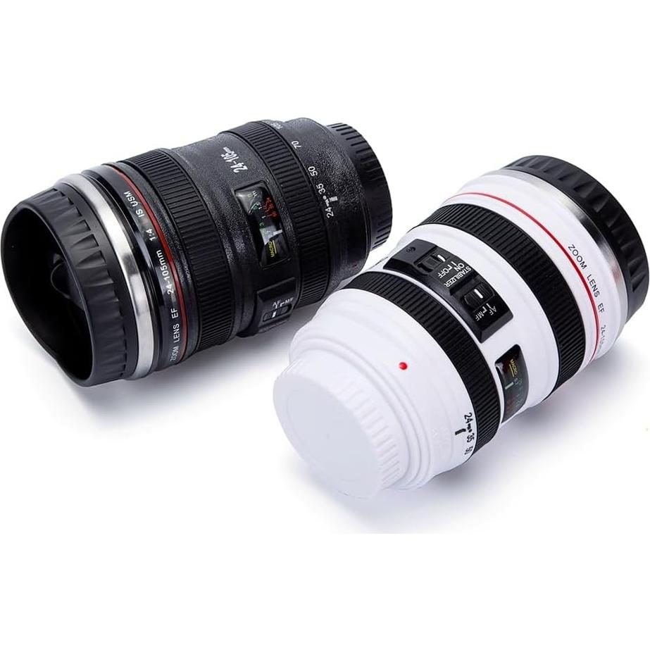 Taza de café con lente de cámara MUGEER BTY 0.4L aislada