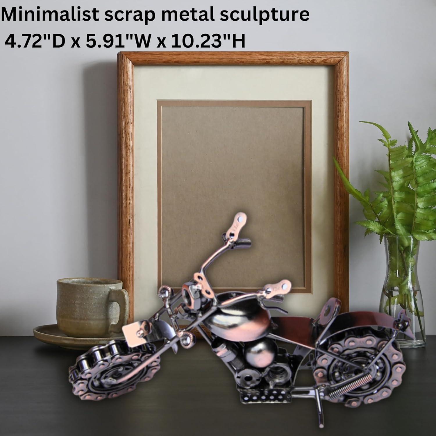 Figurita de Motocicleta Trebisky de Metal Reciclado Retro