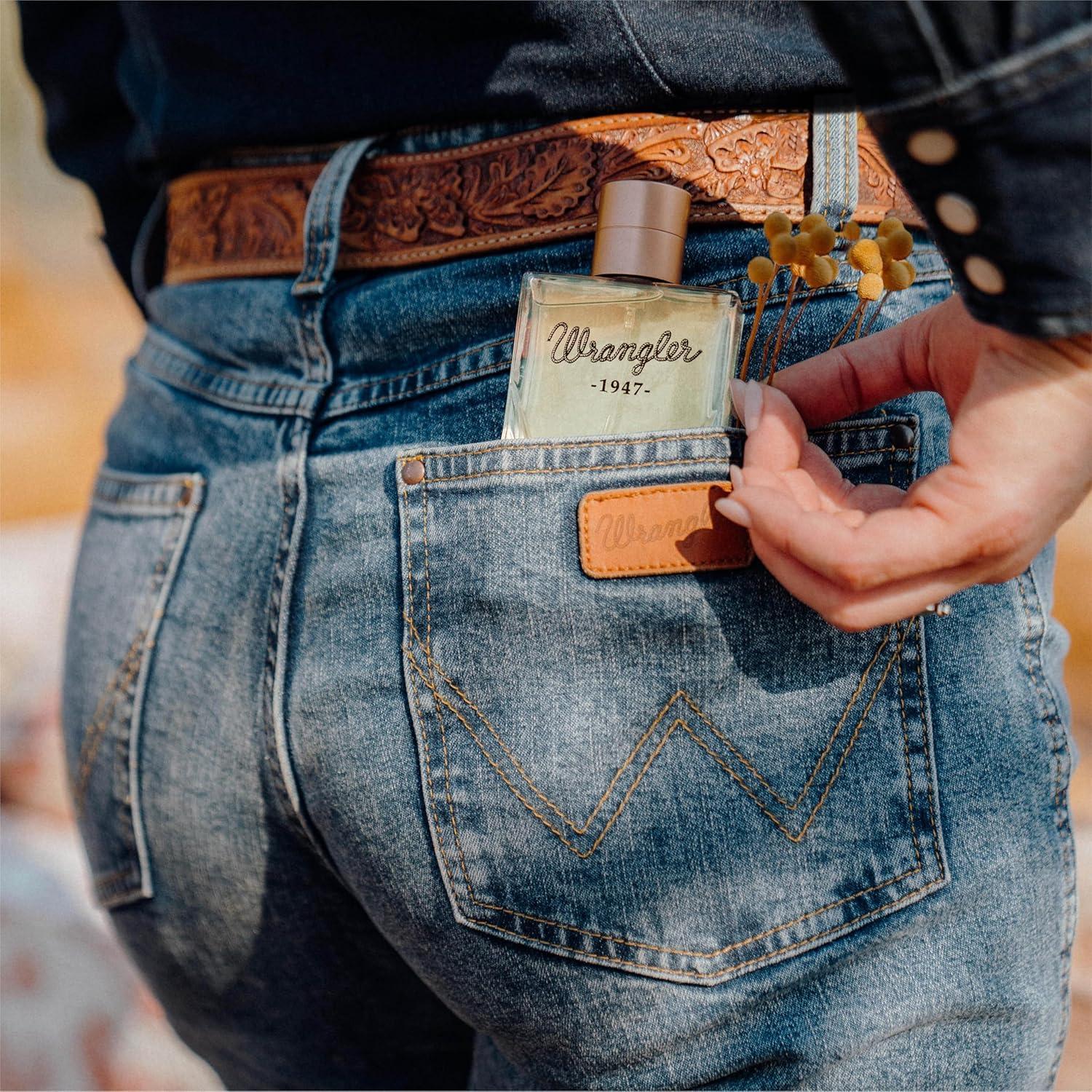 Perfume Wrangler 1947 Tru Western 73.93 ml Jazmín Cuero