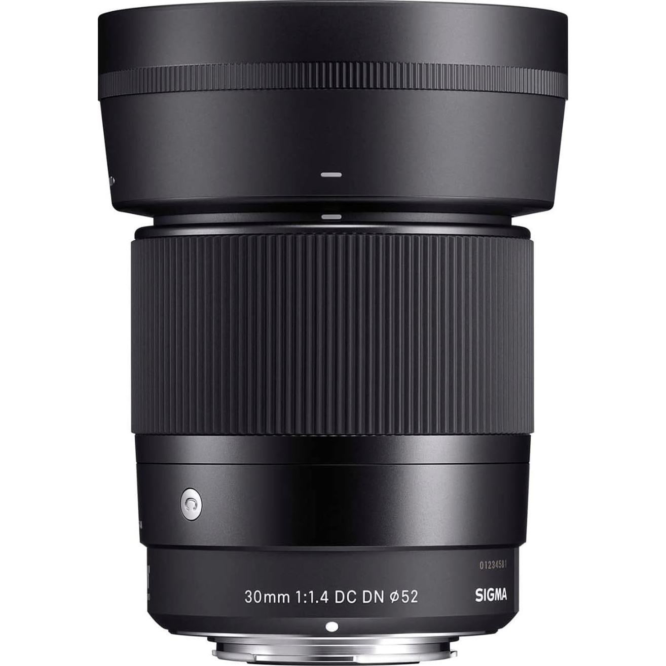 Lente Sigma 30mm f/1.4 DC DN Contemporánea Montura L + Software y Tarjeta 64GB