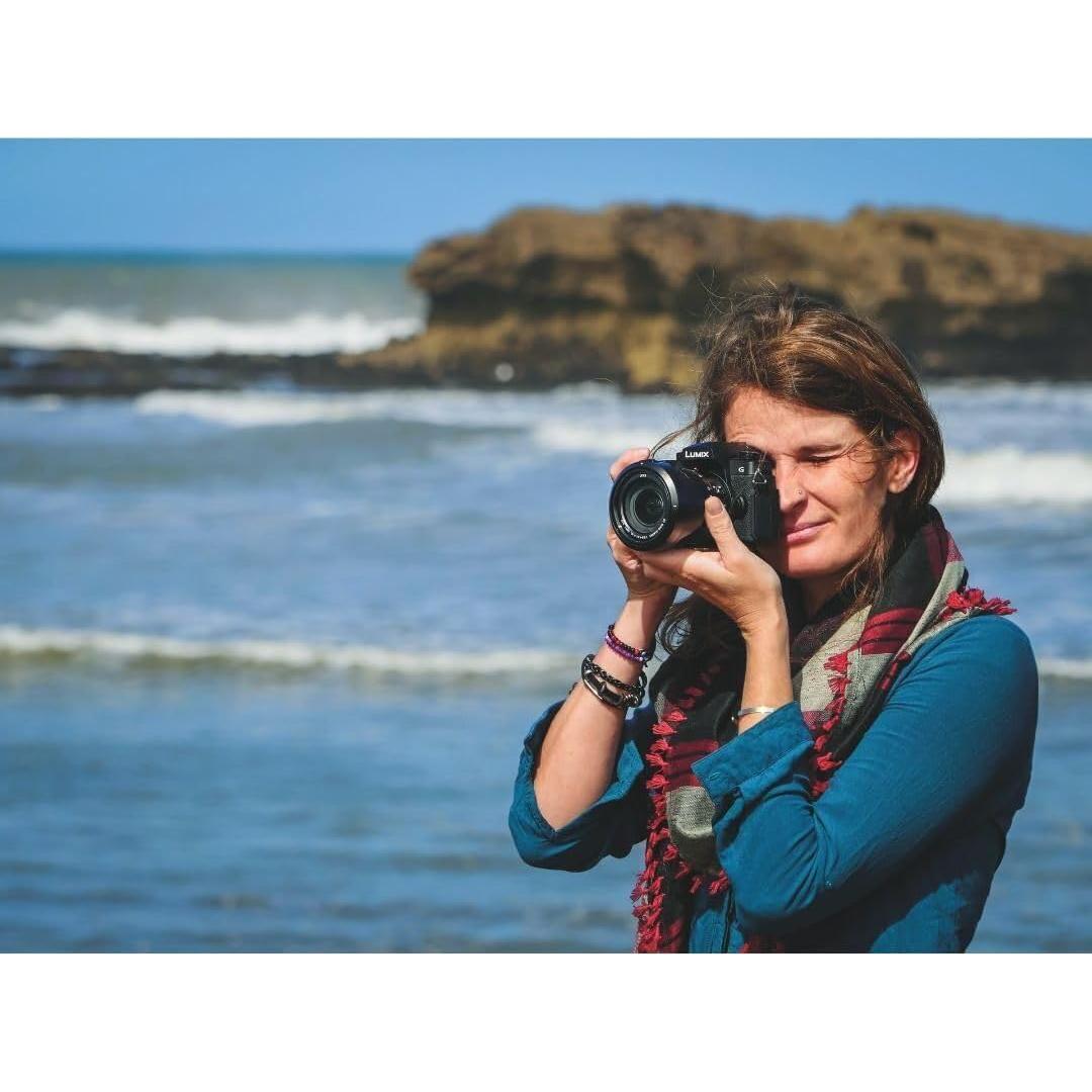 Cámara Sin Espejo Panasonic Lumix G97 20.3MP 12-60mm 4K