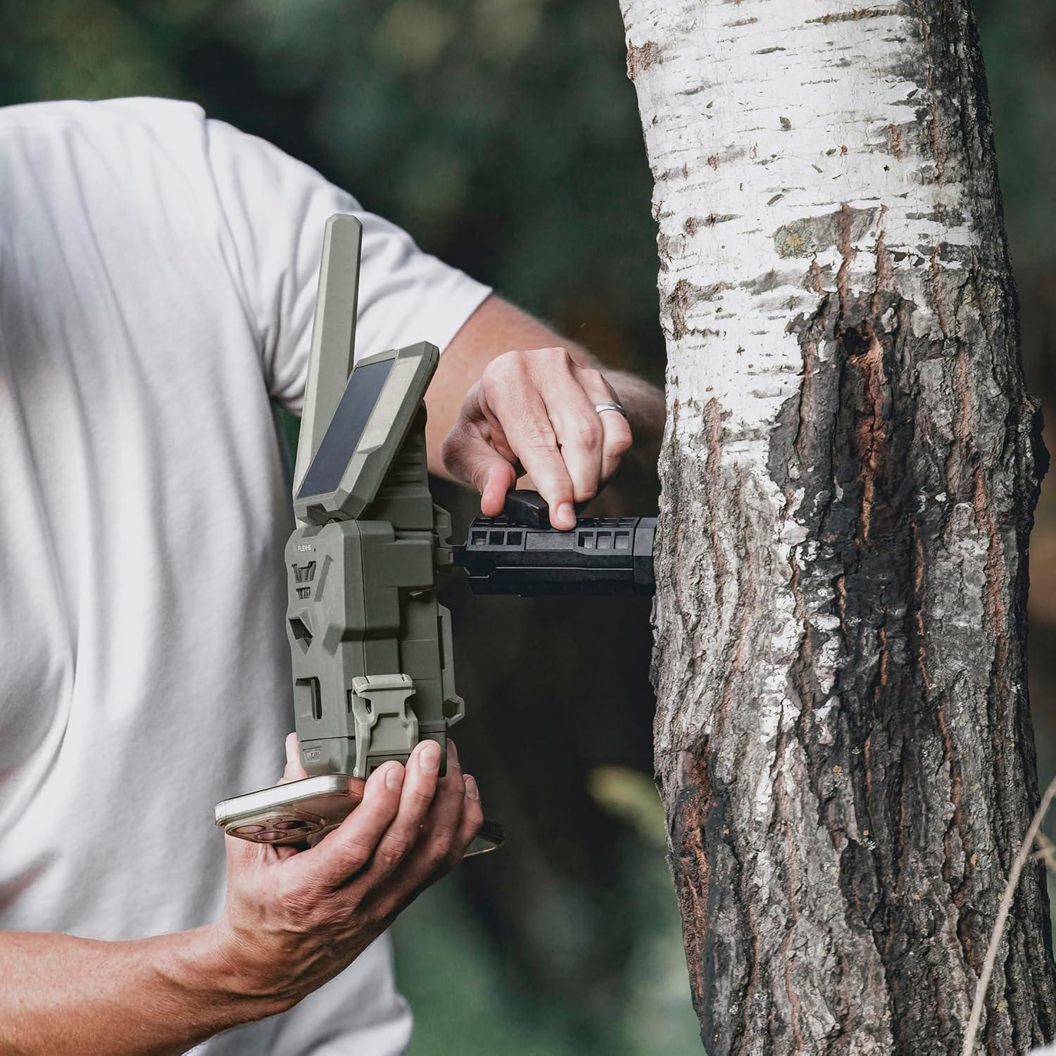 Brazo de Montaje Ajustable SPYPOINT MA-500 para Cámara