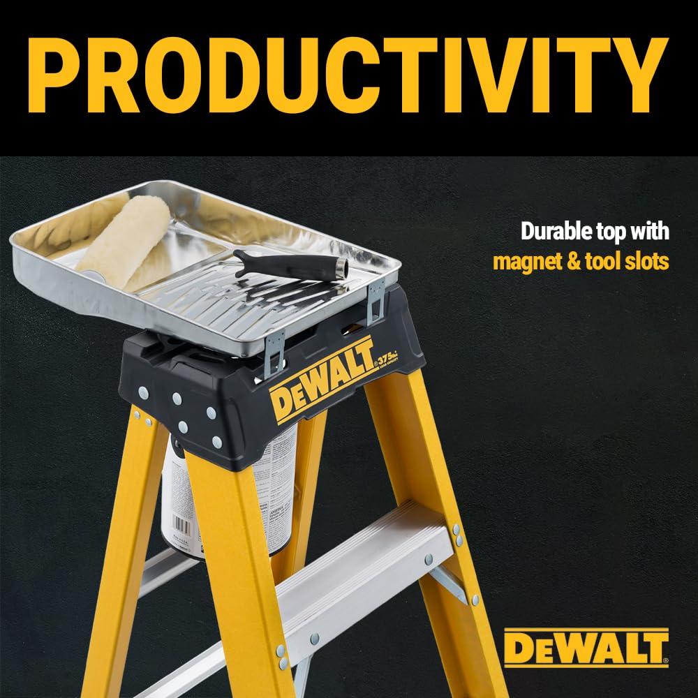 Escalera DeWalt de Fibra de Vidrio 4 Pies 375 lbs DXL3410-04