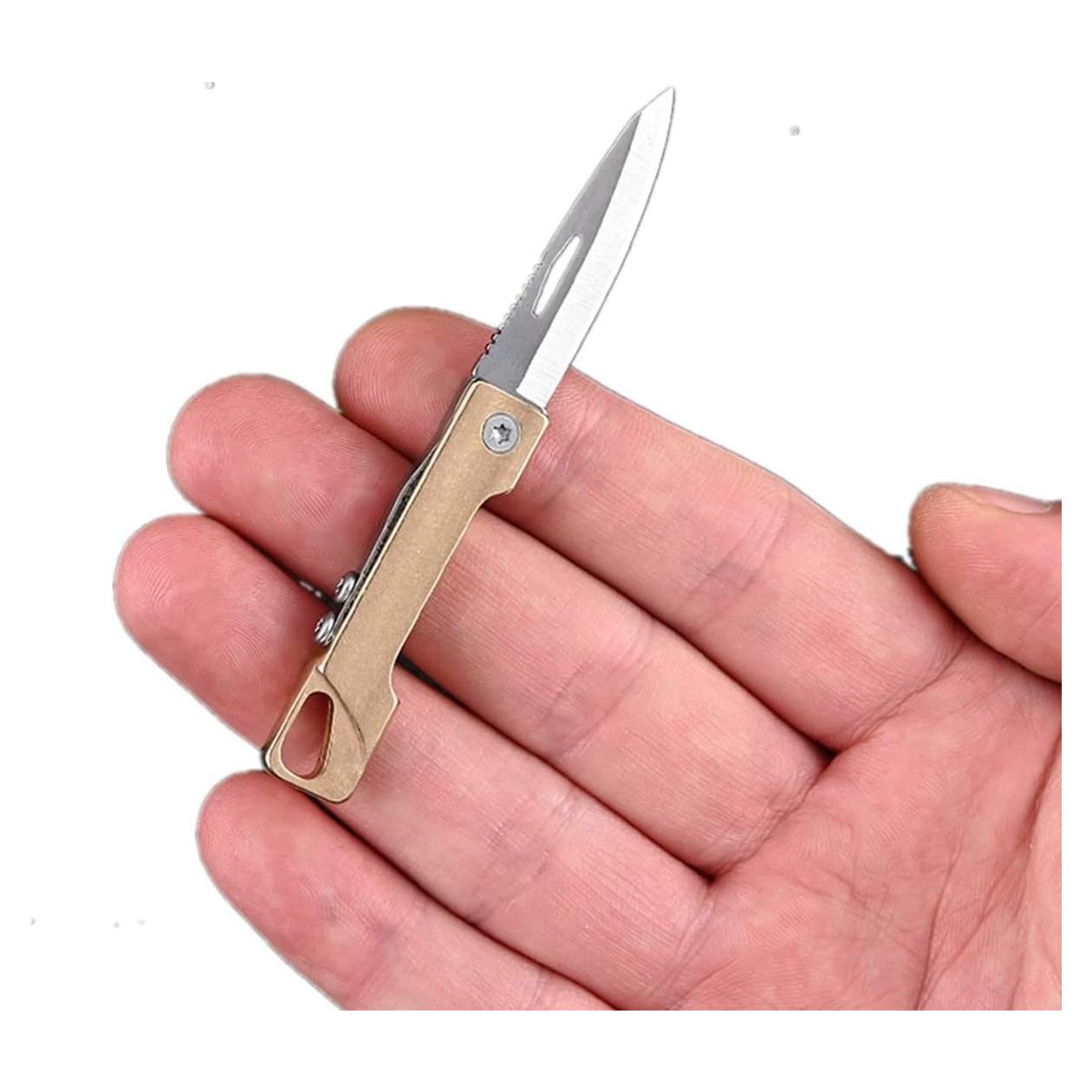 Cuchillo de bolsillo KUNSON plegable latón EDC 4.1cm hoja