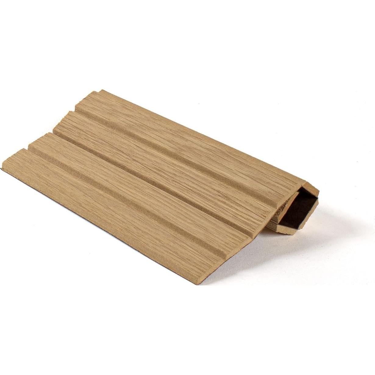 Panel decorativo tambour de veneer de roble rojo 2.44x1.22m