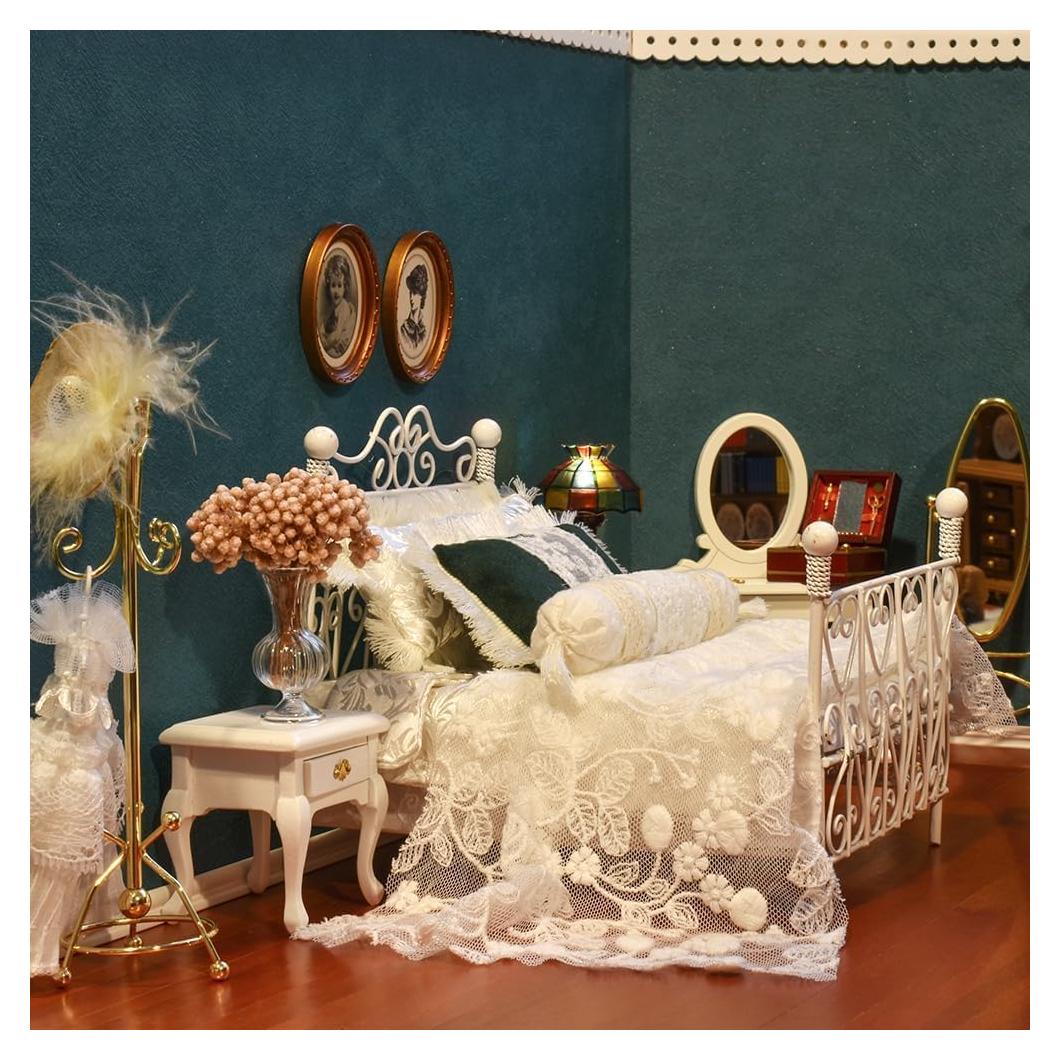 iLAND Victorian Dollhouse Furniture on 1:12 Scale, Dollhouse Bed Set 5pcs