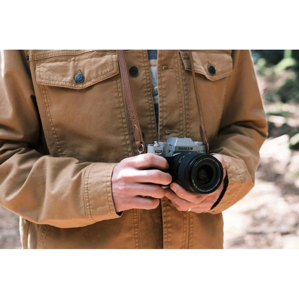 Cámara Digital Sin Espejo Fujifilm X-T50 + Lente Sigma 16mm + Accesorios