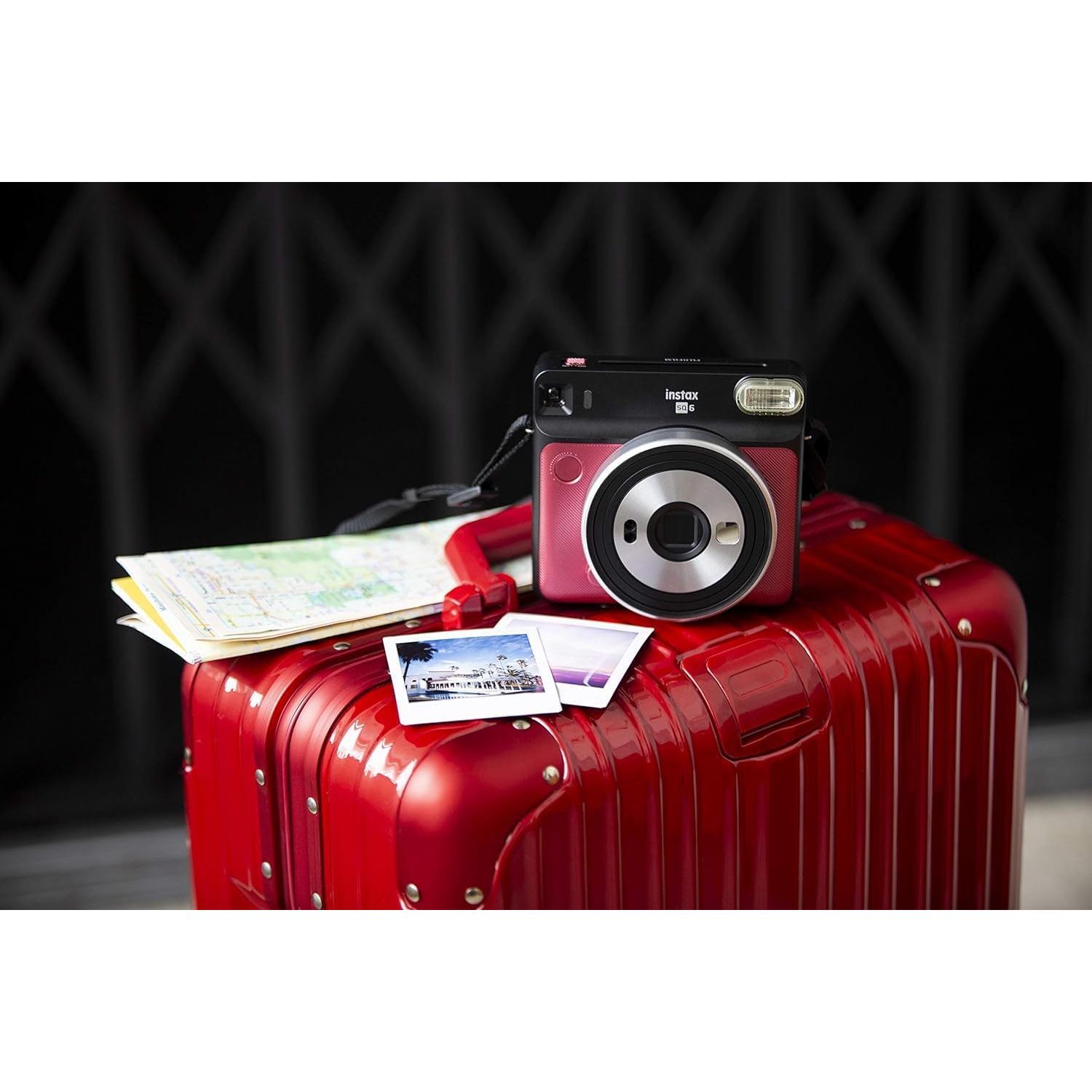 Cámara Instantánea Fujifilm Instax Square SQ6 Rojo Rubí + 60 Exposiciones