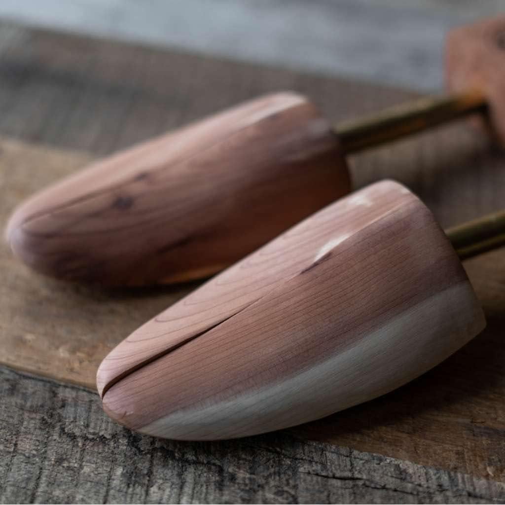 Árbol para zapatos de cedro Cobbler's Choice - Pequeño