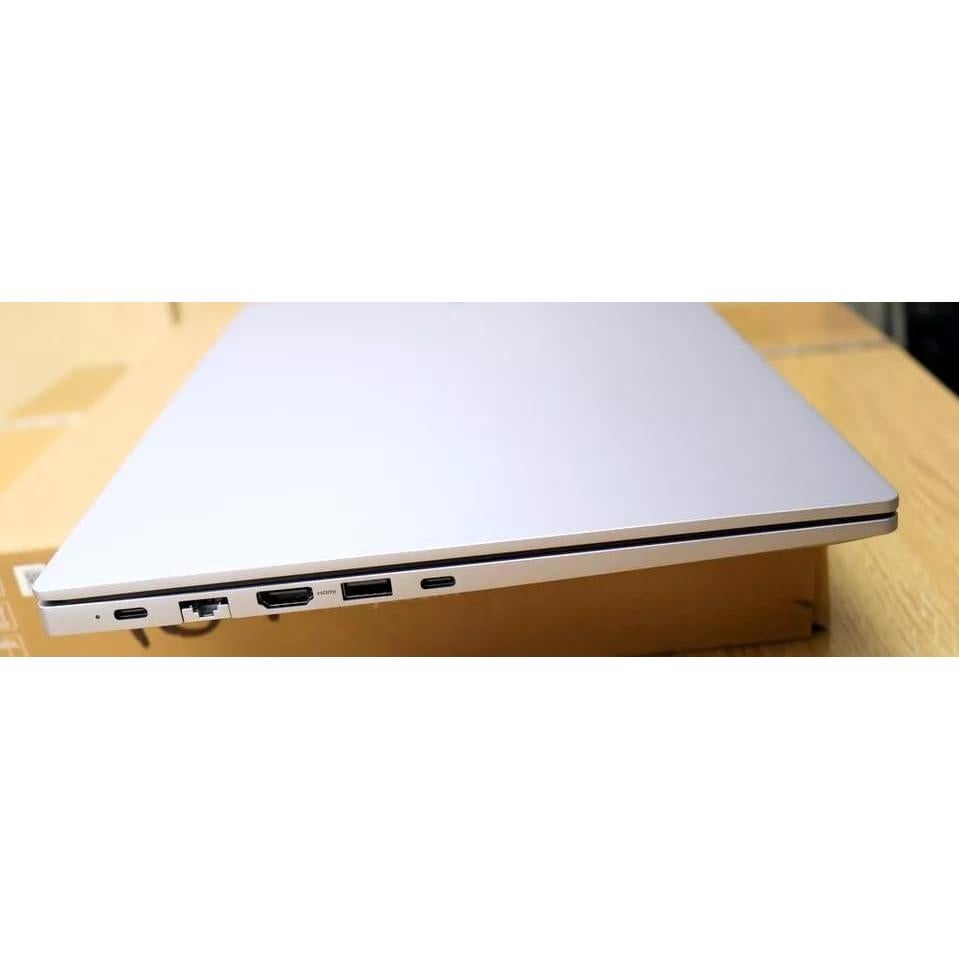 Laptop Samsung Galaxy Book 4 15.6" FHD Intel Core i7 16GB 1TB