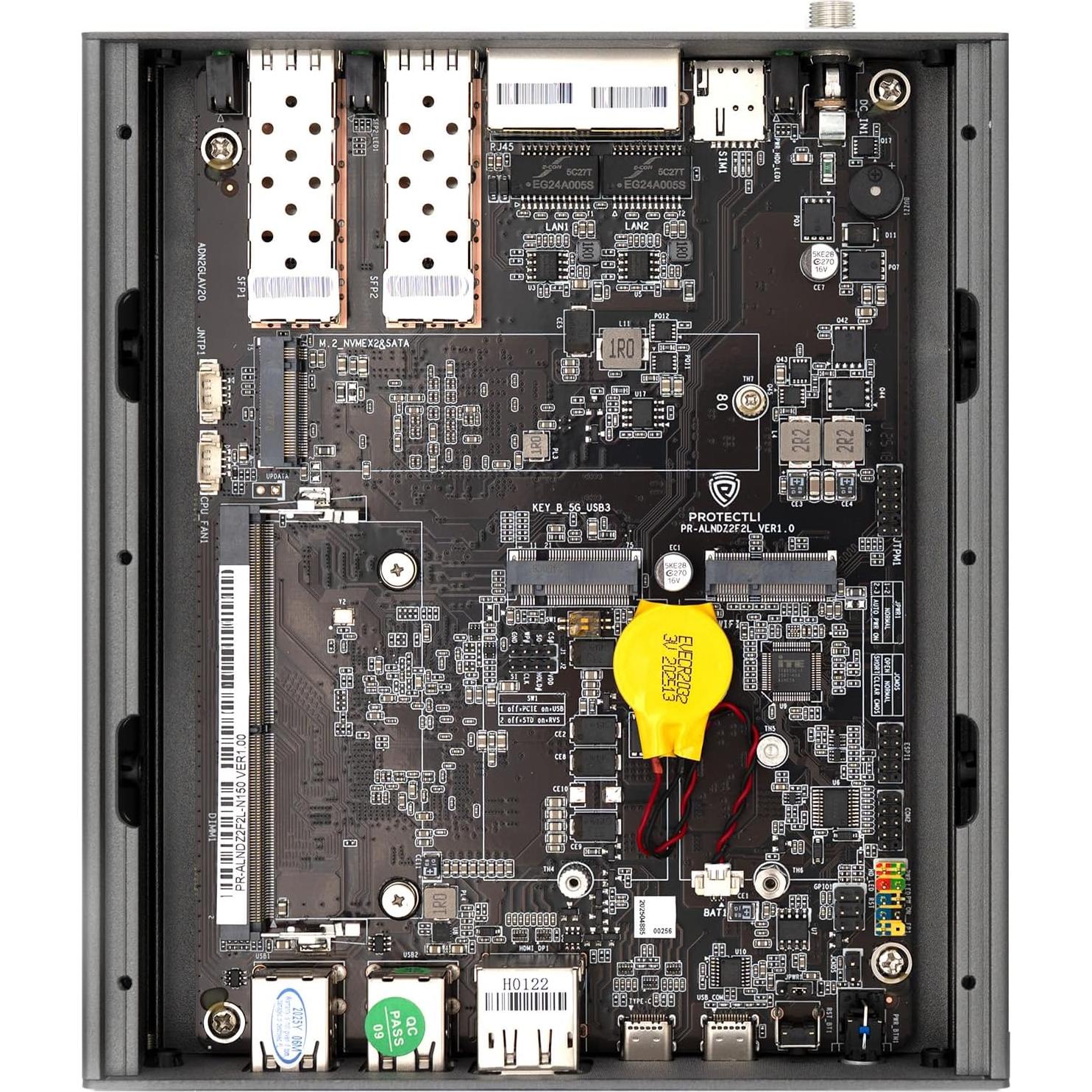 Mini PC Protectli Vault Pro VP2440 - 4 Puertos, Intel N150, 32GB eMMC