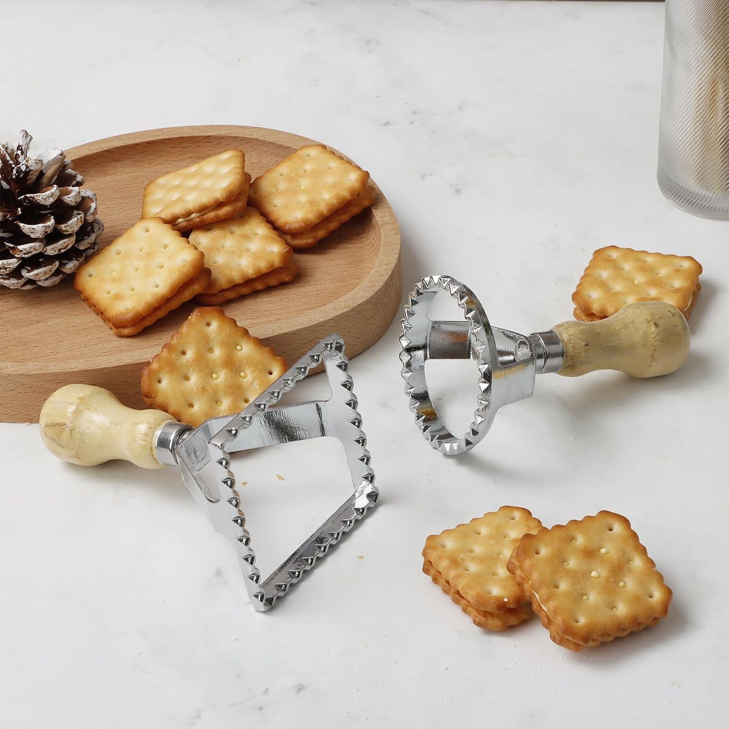 Cortador de Ravioli KEISSCO con Mango de Madera y Rueda