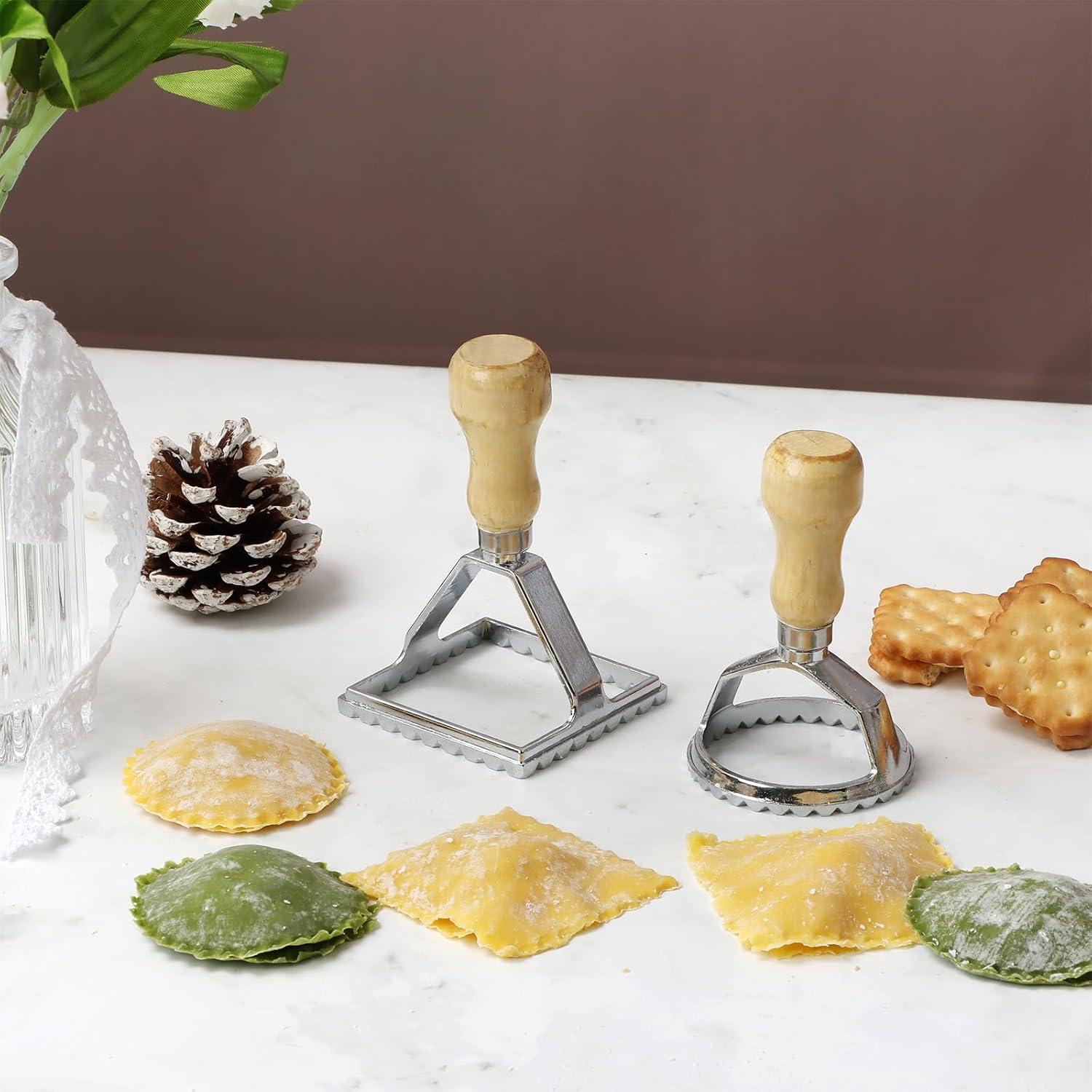 Cortador de Ravioli KEISSCO con Mango de Madera y Rueda